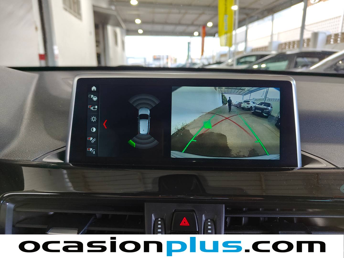 Extras y acabados del BMW X1 BMW X1 sDrive18i (140 CV)