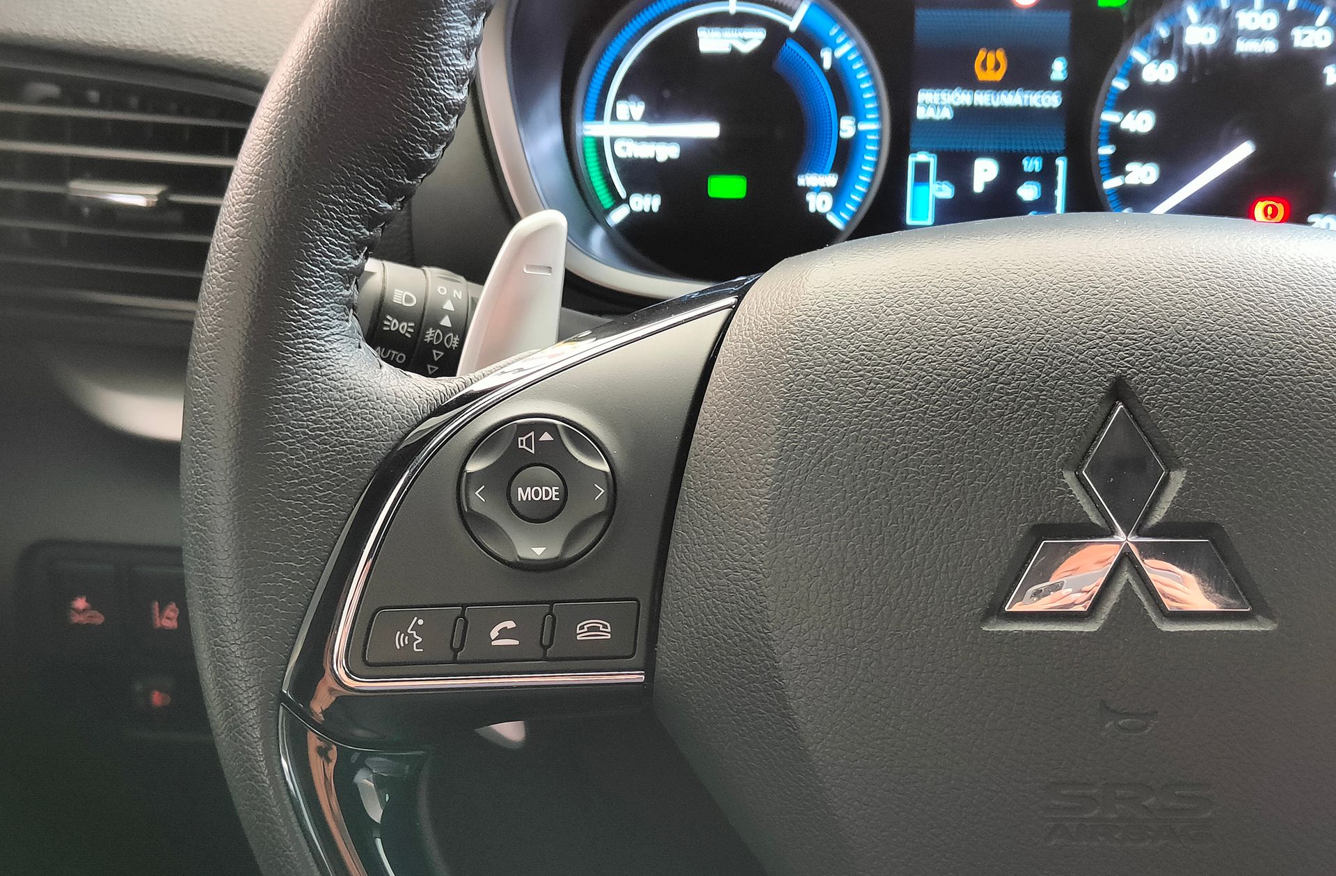 Mitsubishi Eclipse Cross 2.4 PHEV Kaiteki 4WD - foto 24