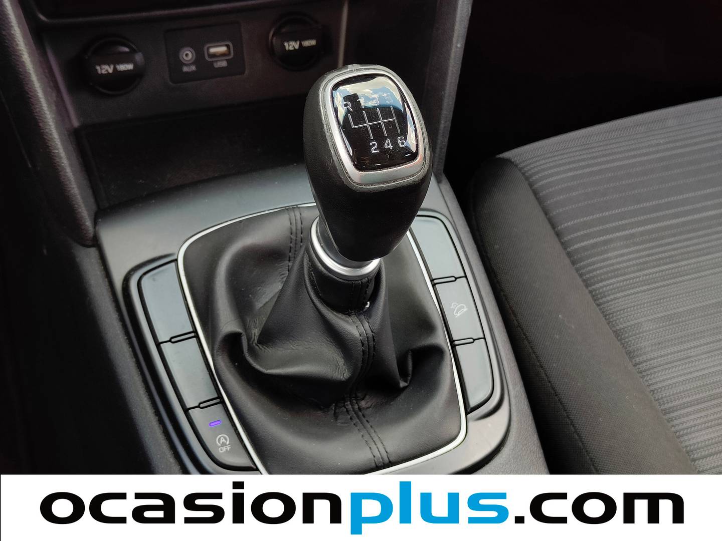 Hyundai Kona Hyundai Kona 1.0 TGDi Essence 4x2 (120 CV) de segunda mano