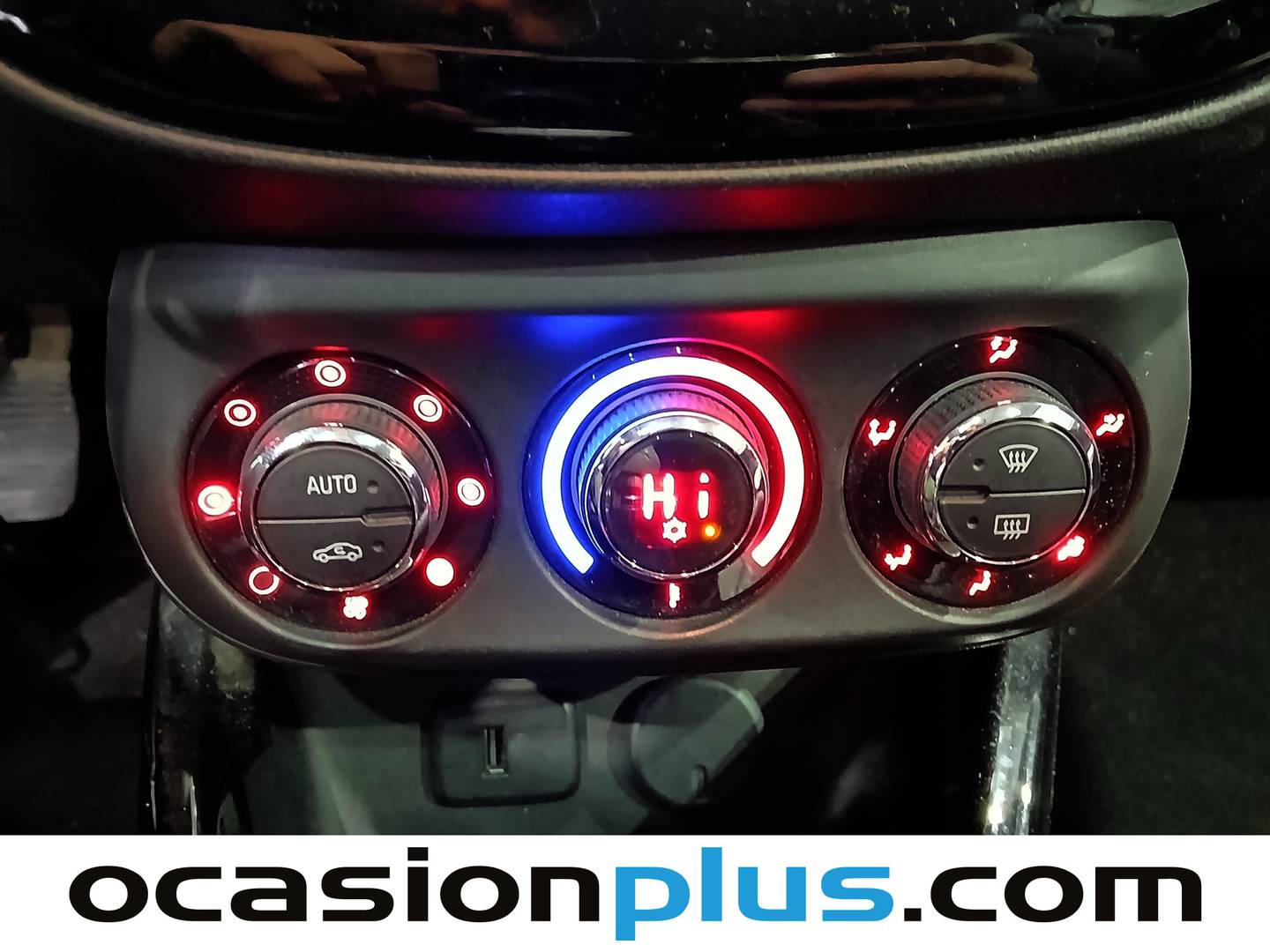 Foto Opel Adam Opel Adam 1.4 XEL Glam (87 CV)