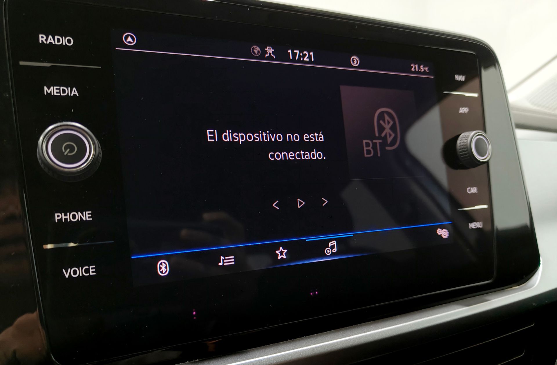 Volkswagen T-Roc Life 1.5 TSI DSG - foto 37