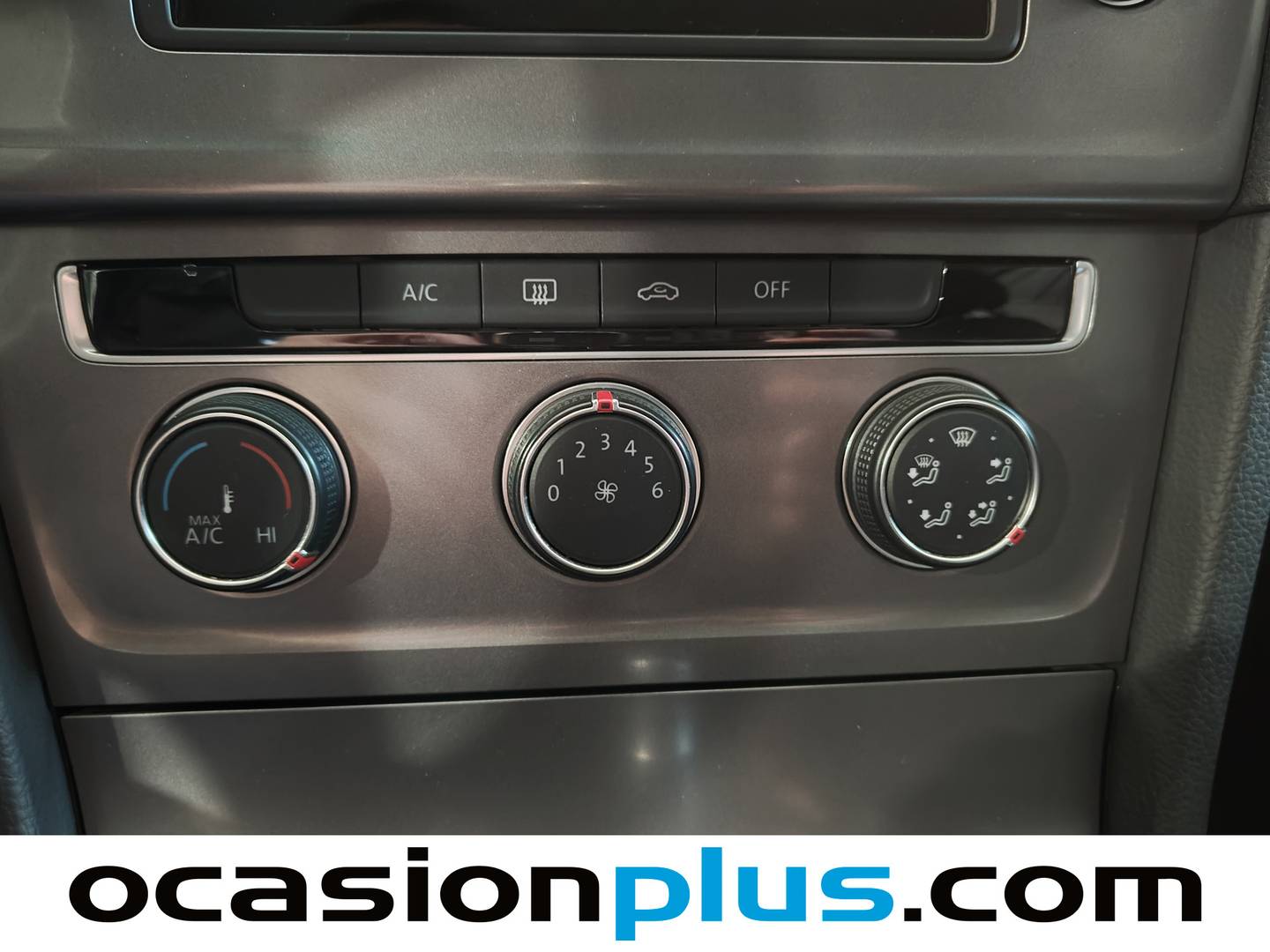 Foto Volkswagen Golf Volkswagen Golf Special Edition 1.2 TSI BMT (110 CV)