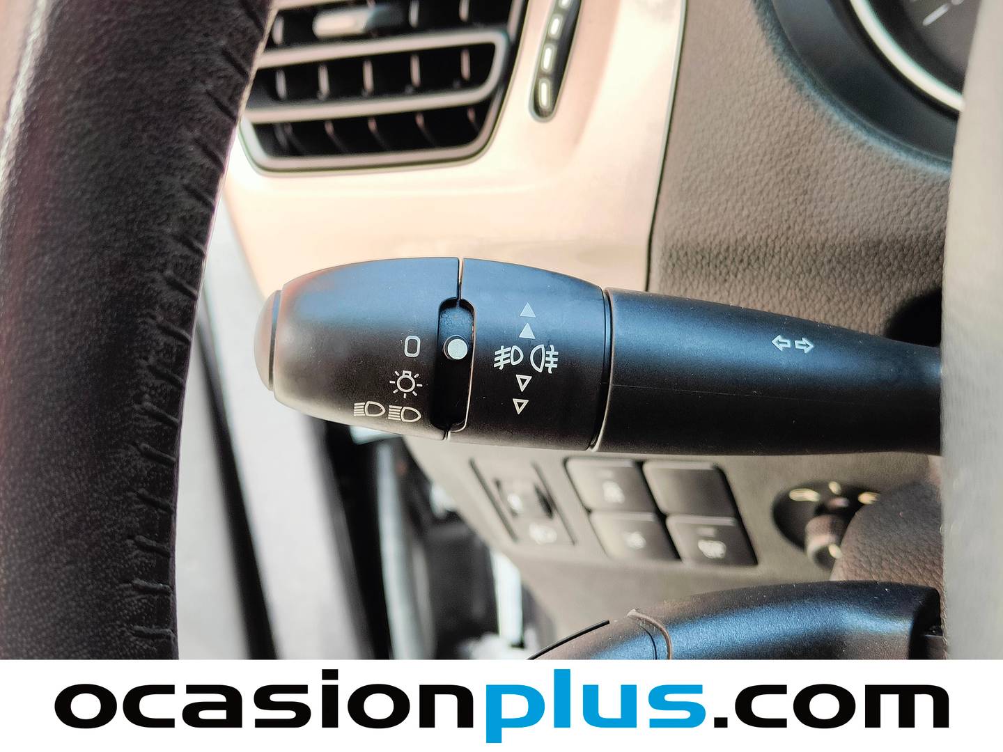 Citroën C-Elysée Citroen C-Elysee BlueHDi 100 Shine (102 CV) de segunda mano