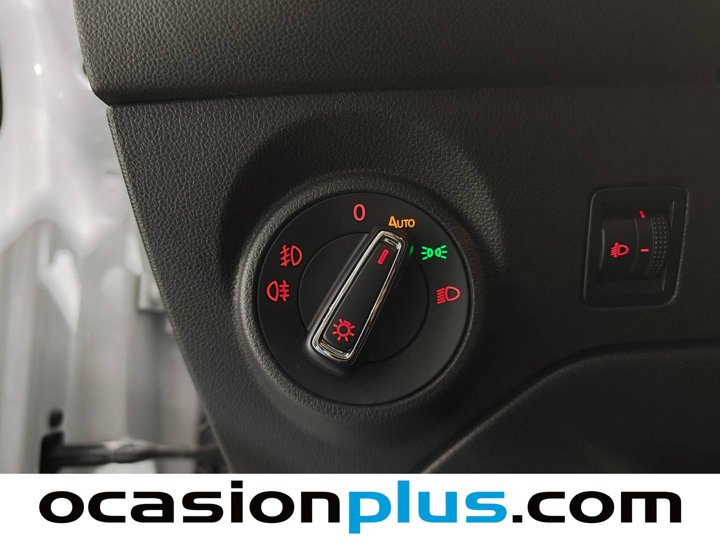 Foto Seat León SEAT León ST ST 2.0 TDI S&S FR DSG (150 CV)