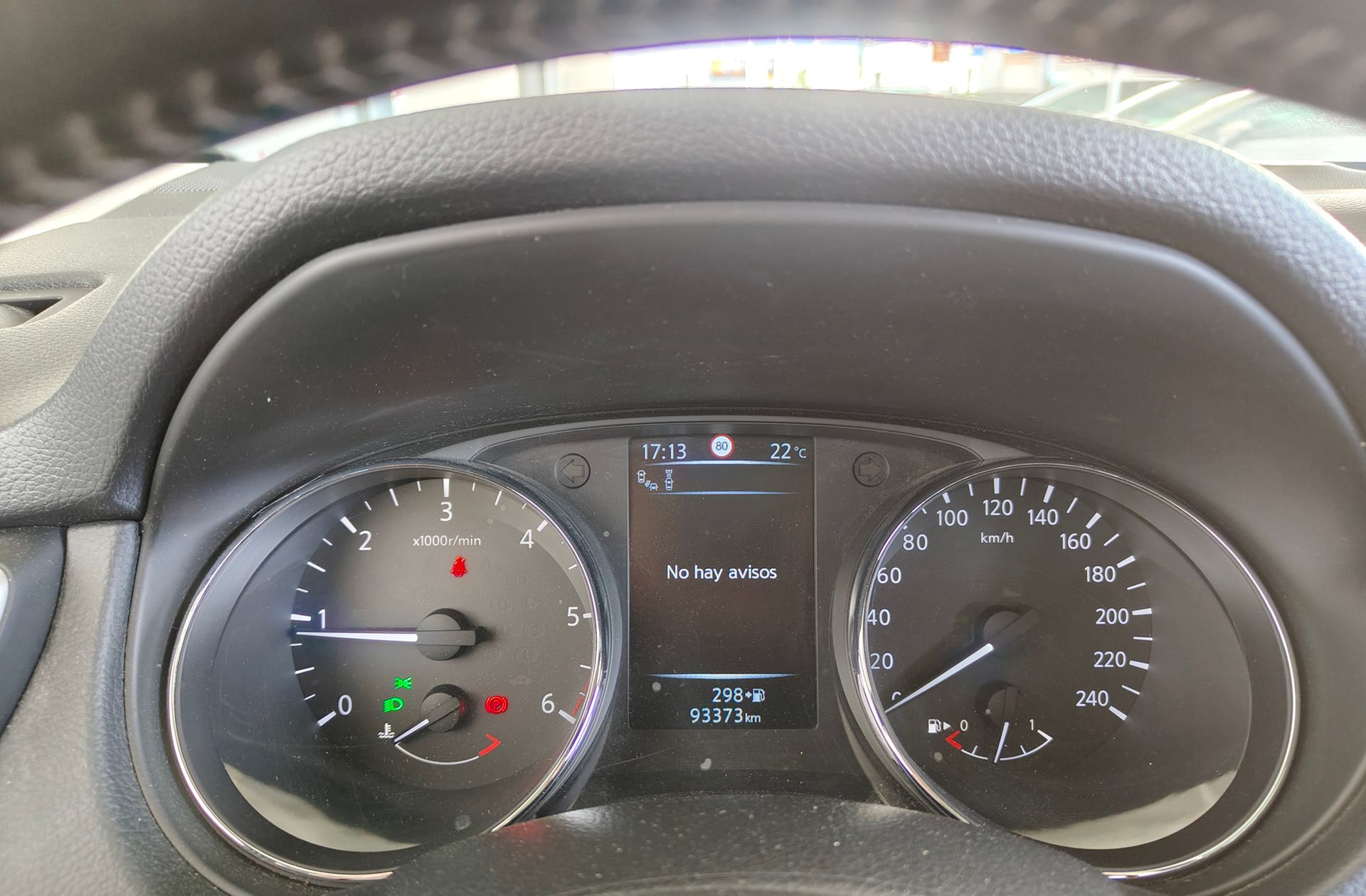 Nissan Qashqai 1.6 dCi Tekna Premium 4x2 - foto 22
