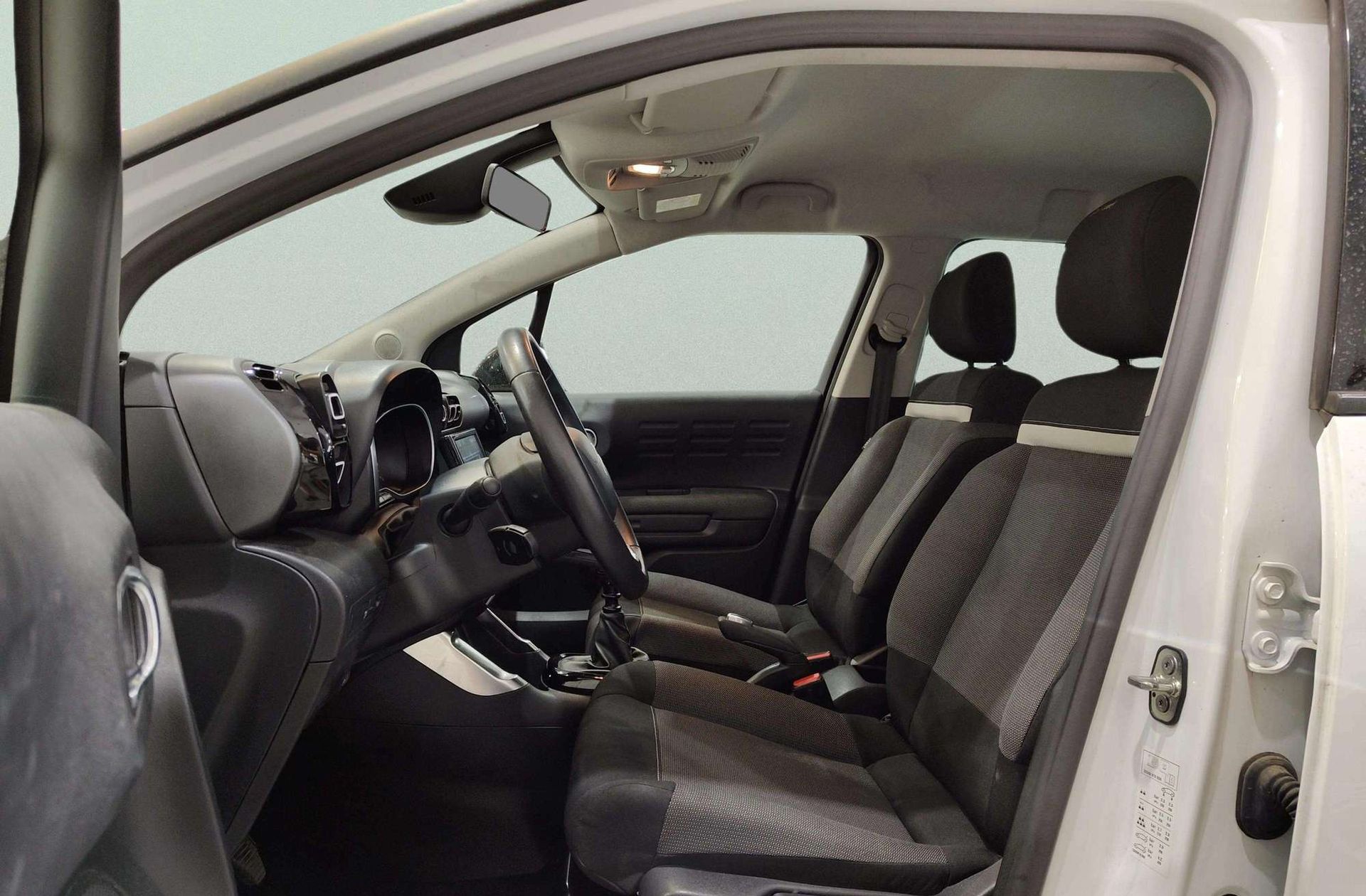 Citroën C3 Aircross PureTech 110 Plus - foto 11
