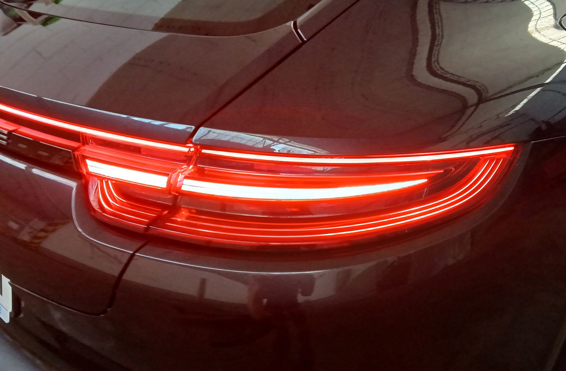 Porsche Panamera 4 E-Hybrid - foto 15
