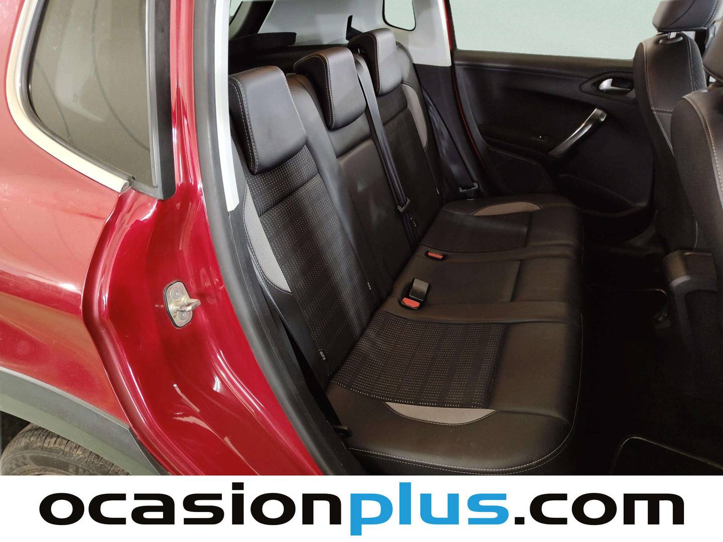 Foto Peugeot 2008 Peugeot 2008 BlueHDi 100 Allure (100 CV)