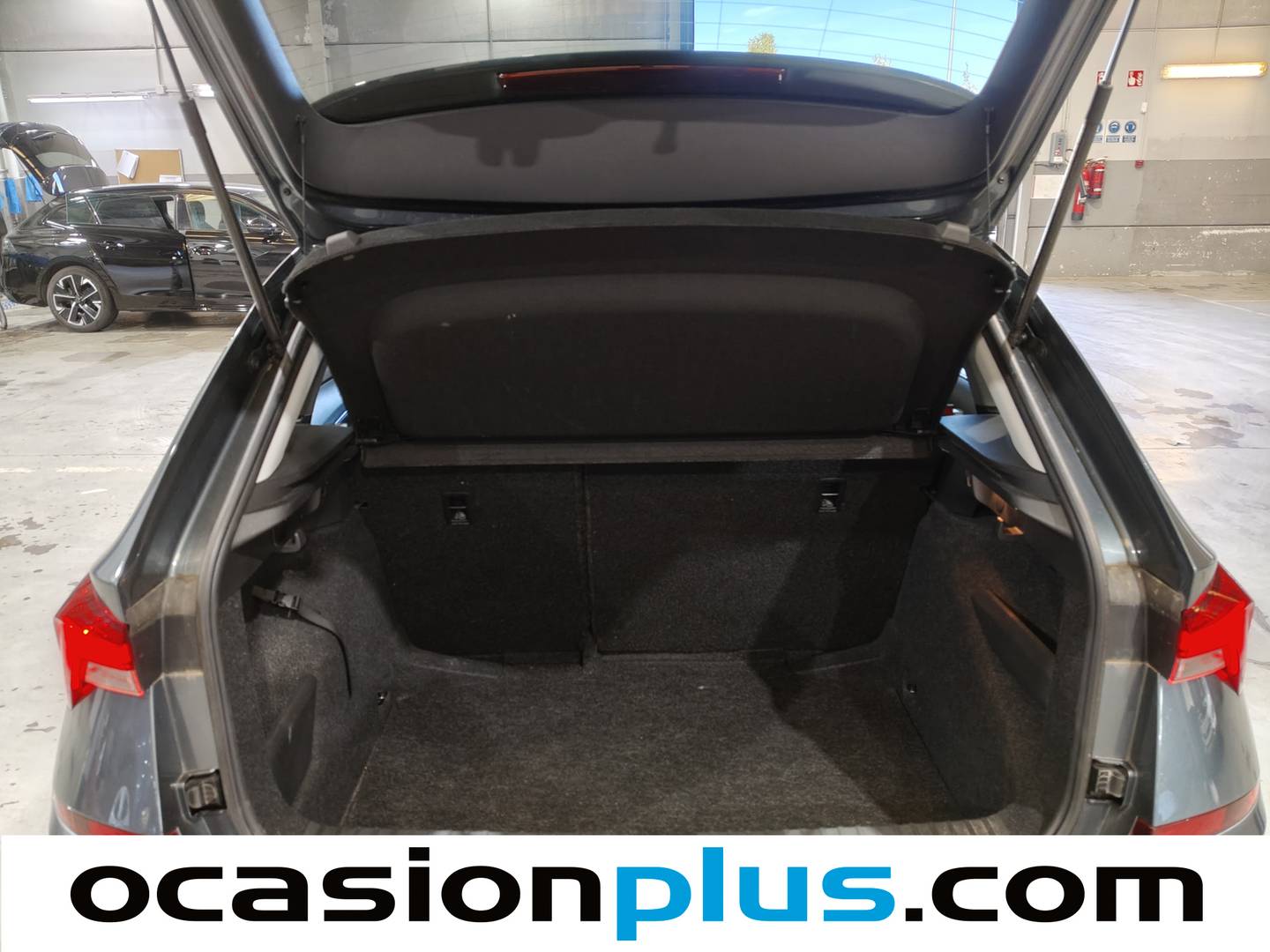Fotos maletero Skoda Kamiq Skoda Kamiq 1.5 TSI Ambition (150 CV)