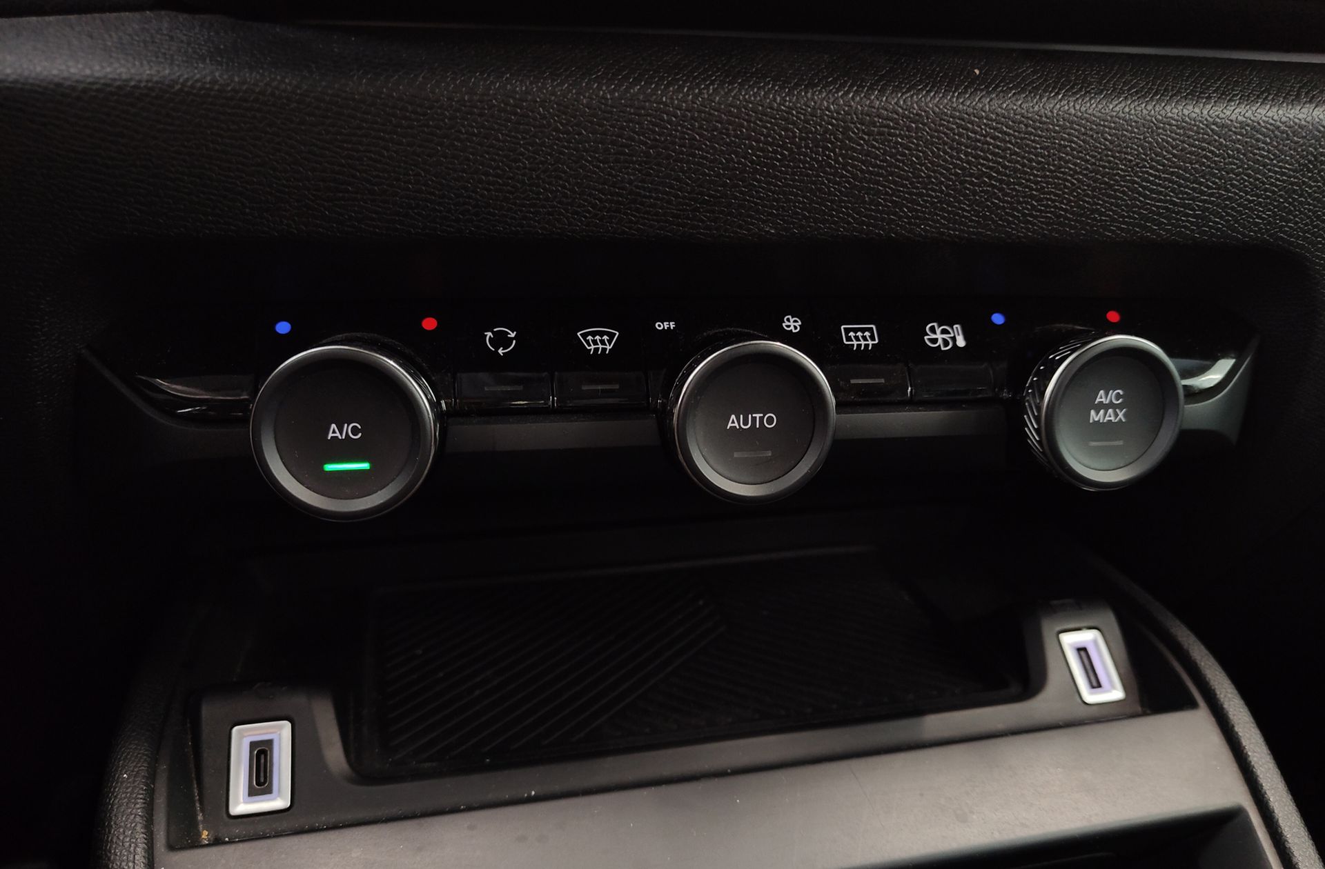 Citroën C4 PureTech 130 Plus - foto 29