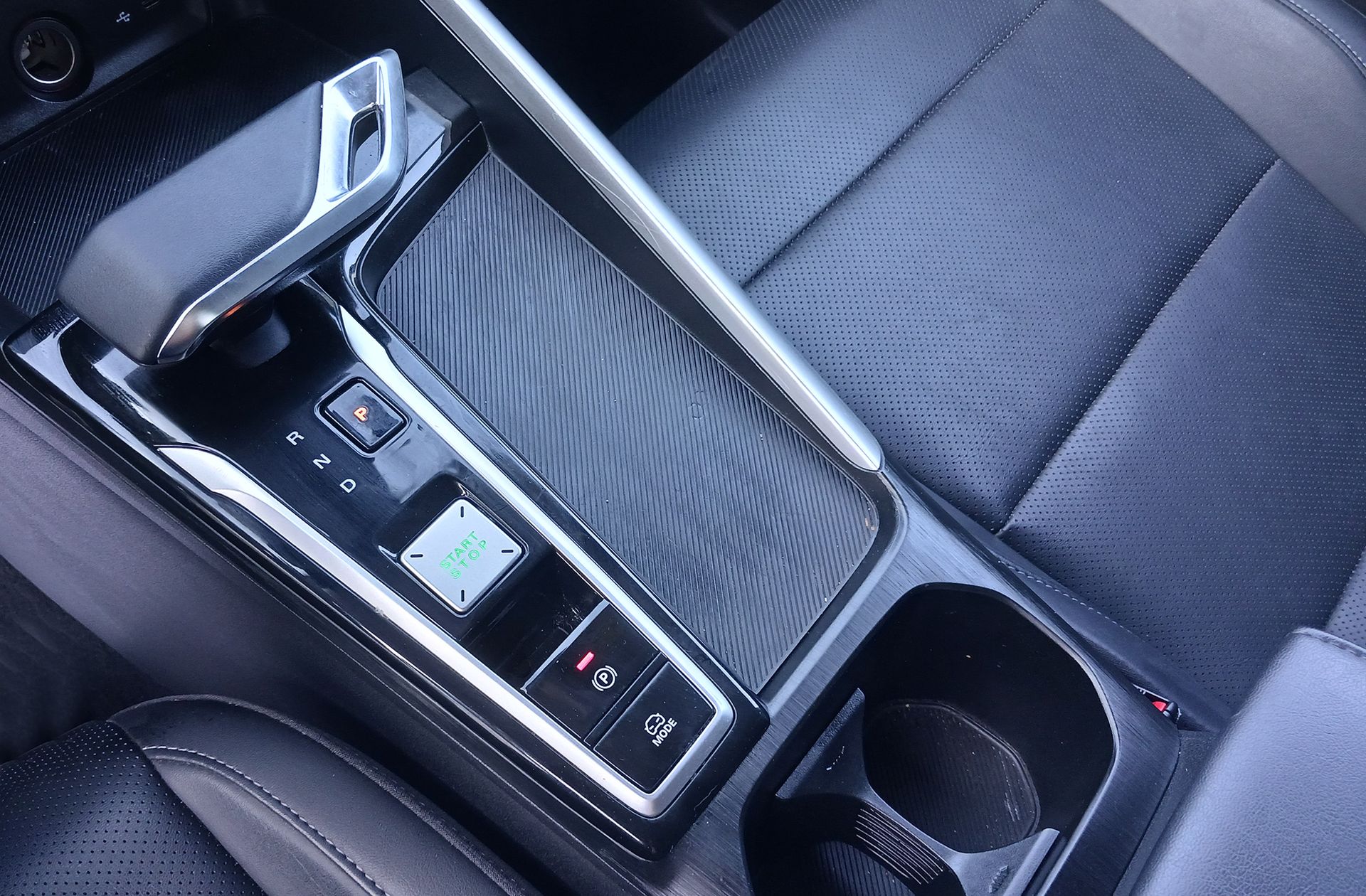 MG ZS 1.5 Hybrid+ Luxury - foto 5