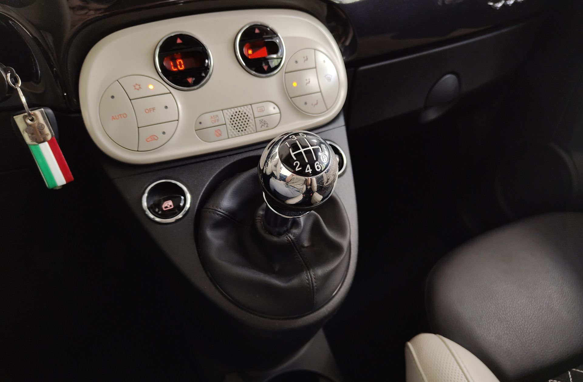 Fiat 500 Dolcevita 1.0 Hybrid - foto 5