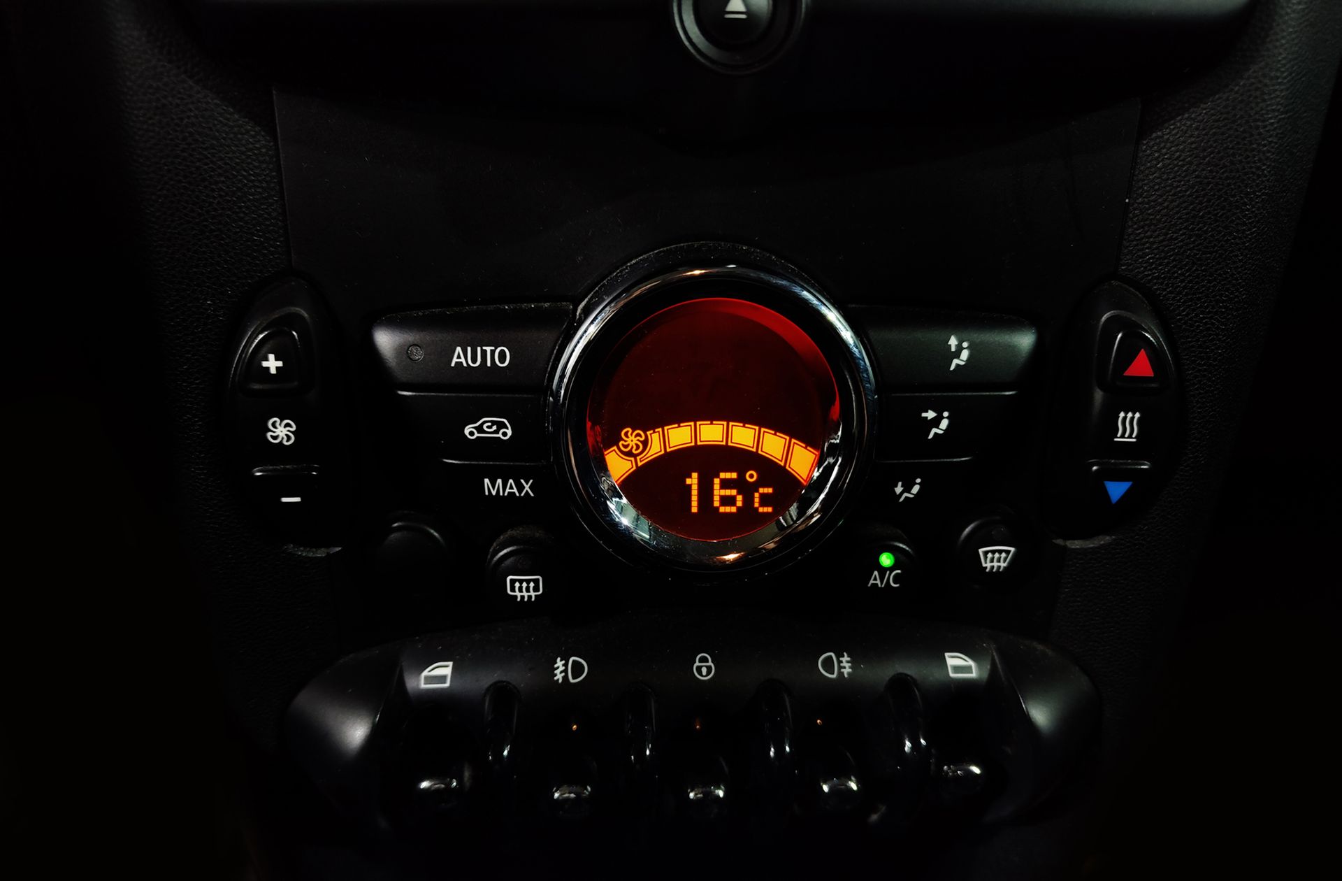 MINI Cooper One - foto 25