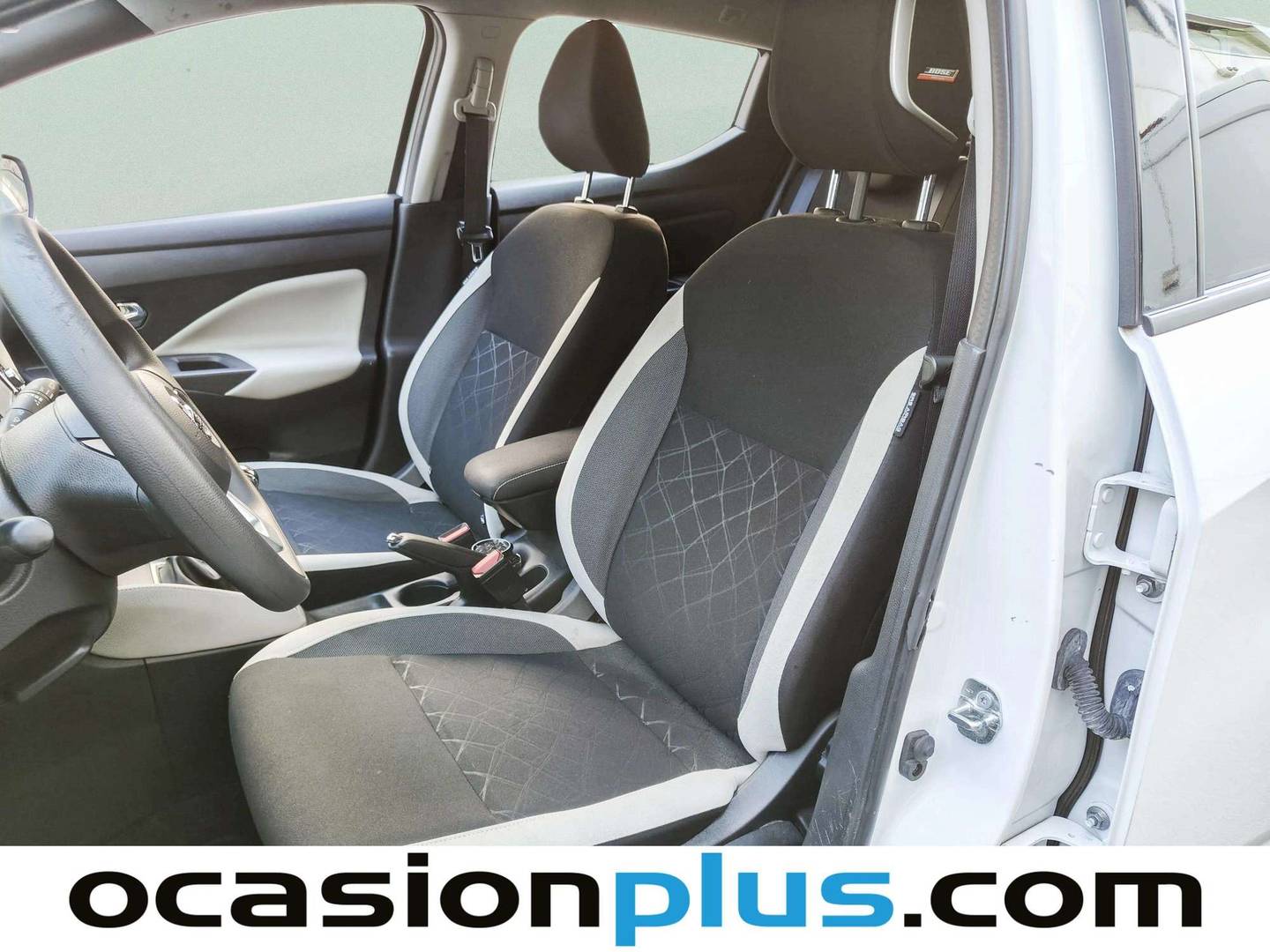 Foto asientos delanteros Nissan Micra Nissan Micra 1.0 G Acenta (71 CV)