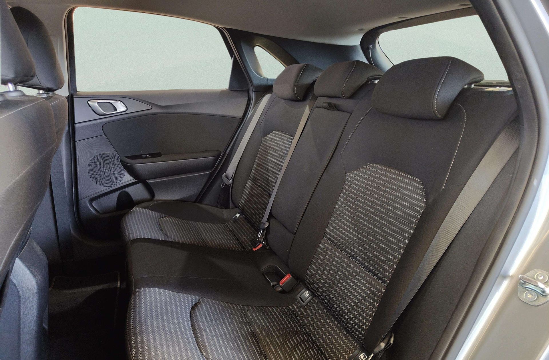 Kia Ceed 1.0 T-GDi Drive - foto 12