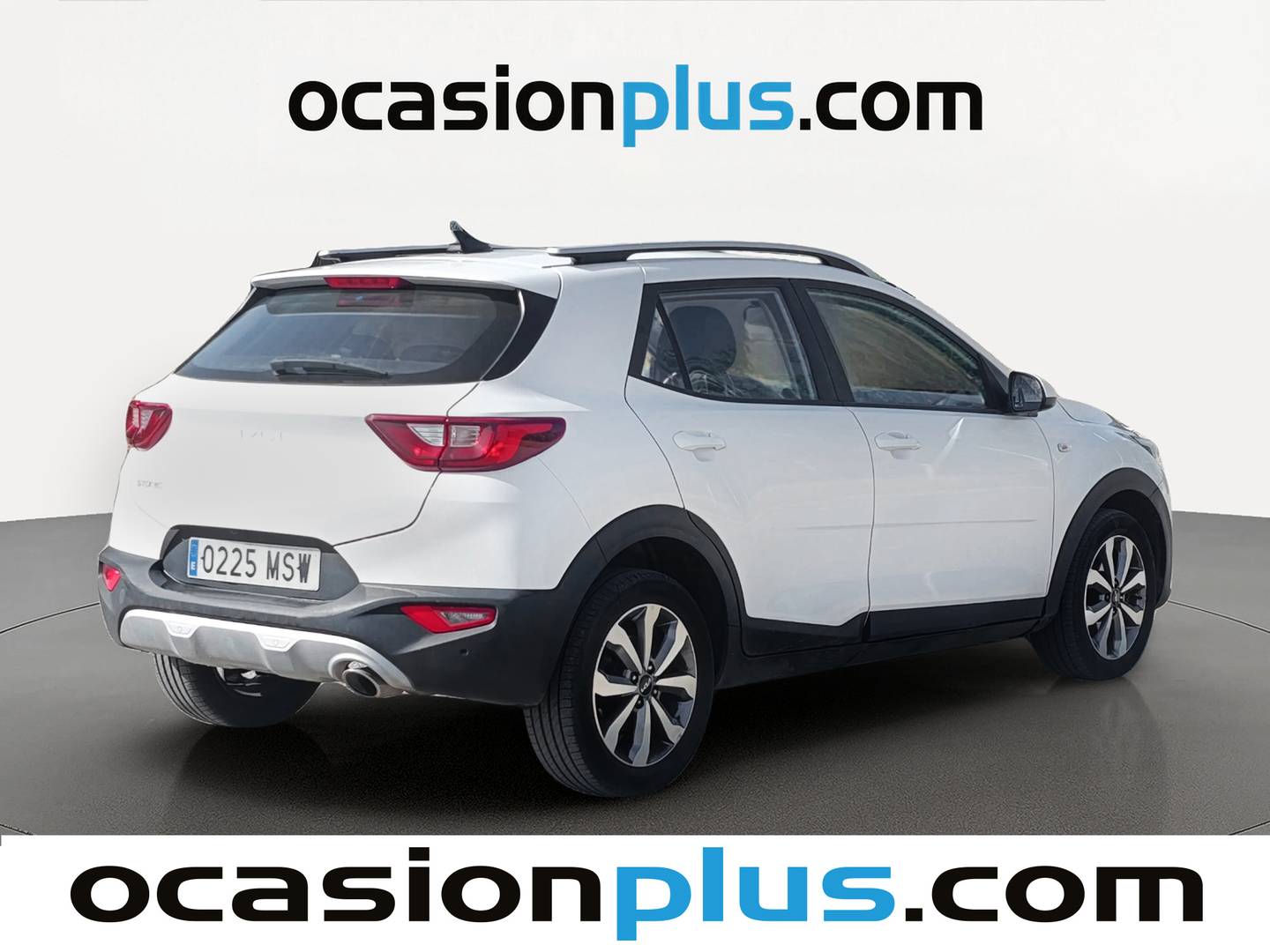 Foto trasera KIA Stonic KIA Stonic 1.0 T-GDi Drive DCT (100 CV) derecha