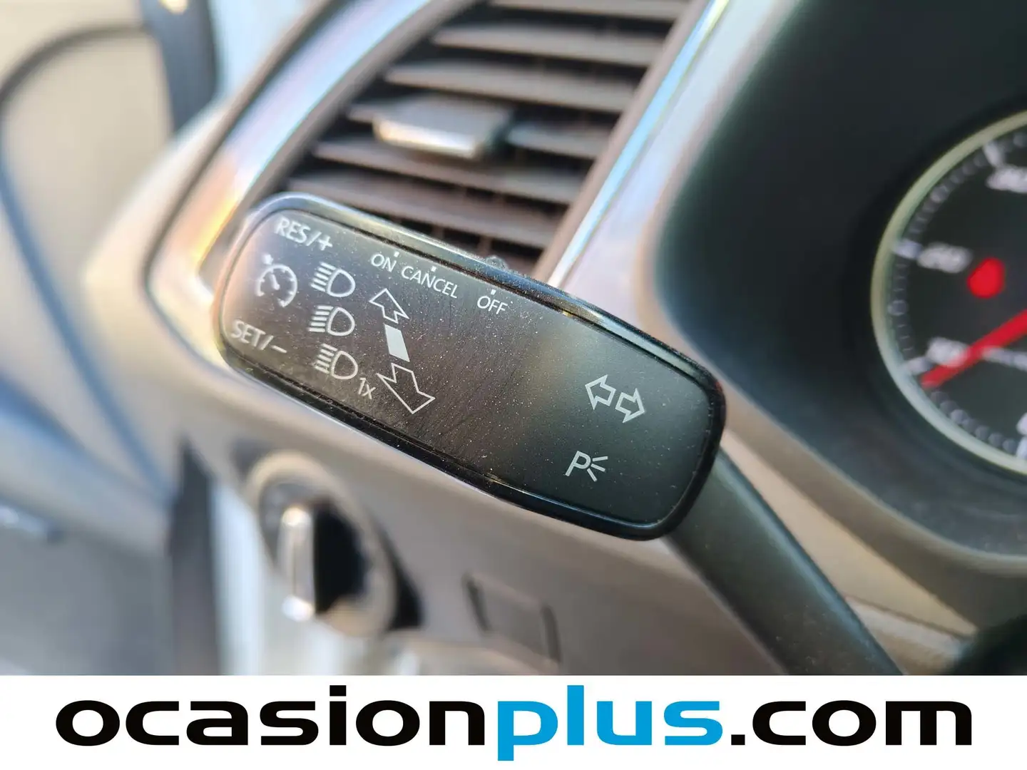 Foto Seat León SEAT León ST 2.0 TDI S&S FR (184 CV)