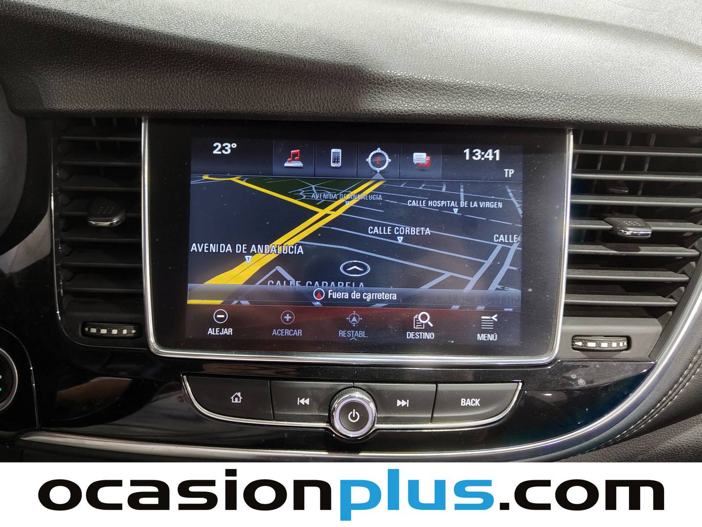 Equipamiento del Opel Mokka X Opel Mokka X 1.6 CDTi S&S Color Edition 4X2 (136 CV)