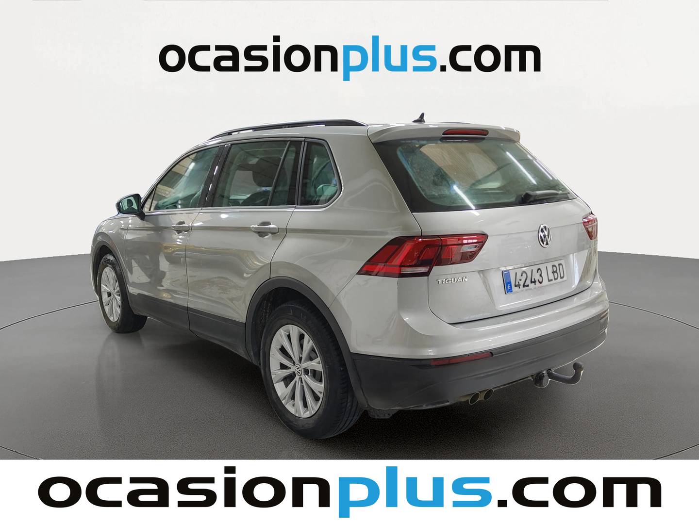 Foto trasera Volkswagen Tiguan Volkswagen Tiguan Edition 1.5 TSI  (130 CV) derecha