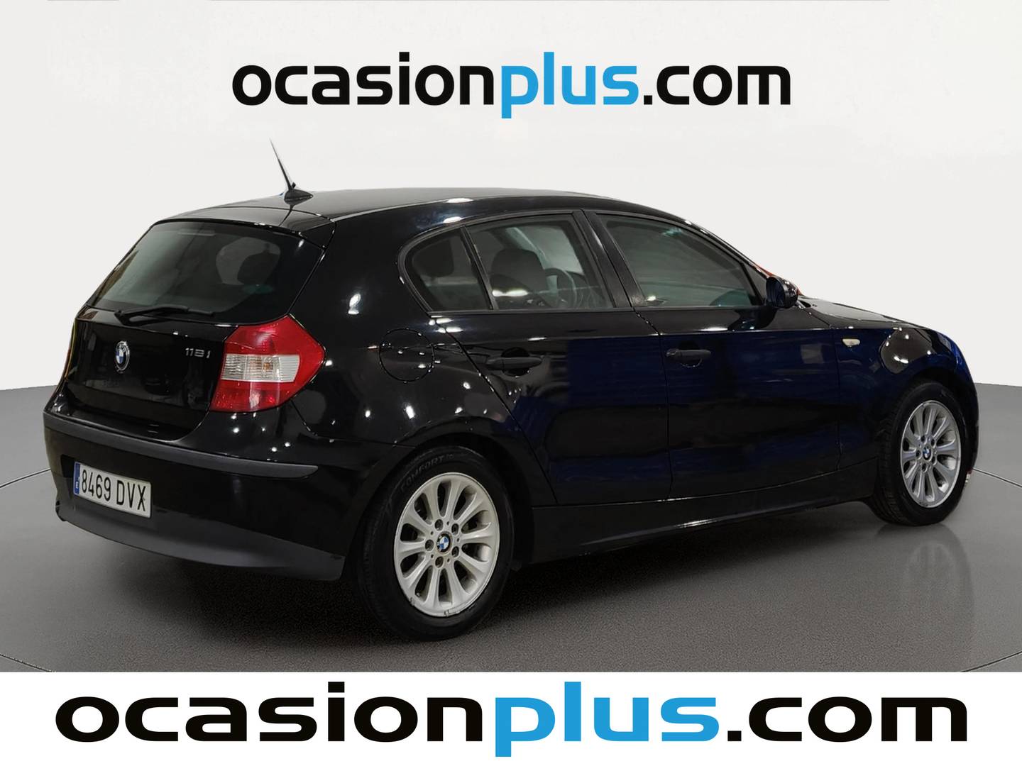Foto trasera BMW Serie 1 BMW Serie 1 116i (116 CV) derecha
