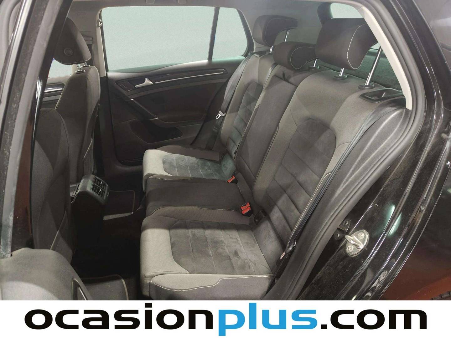 Foto asientos traseros Volkswagen Golf Volkswagen Golf Sport 1.4 TSI BMT ACT Tech BMT (150 CV)