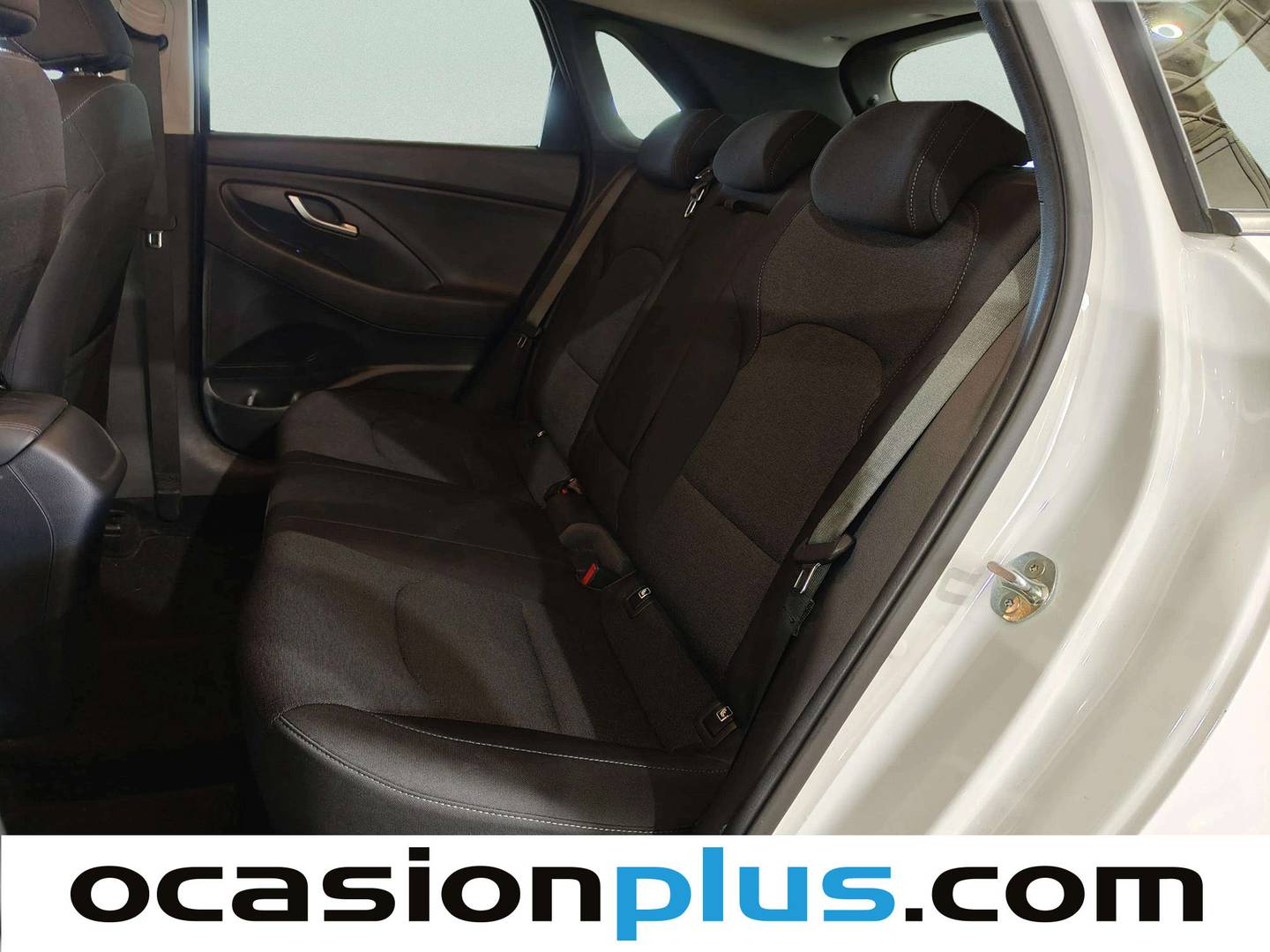 Foto asientos traseros Hyundai i30 Hyundai i30 1.0 TGDI 48V Tecno (120 CV)
