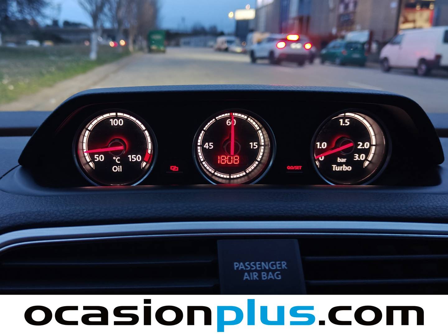 Foto Volkswagen Scirocco Volkswagen Scirocco Typhoon by R-Line 1.4 TSI BMT (125 CV)