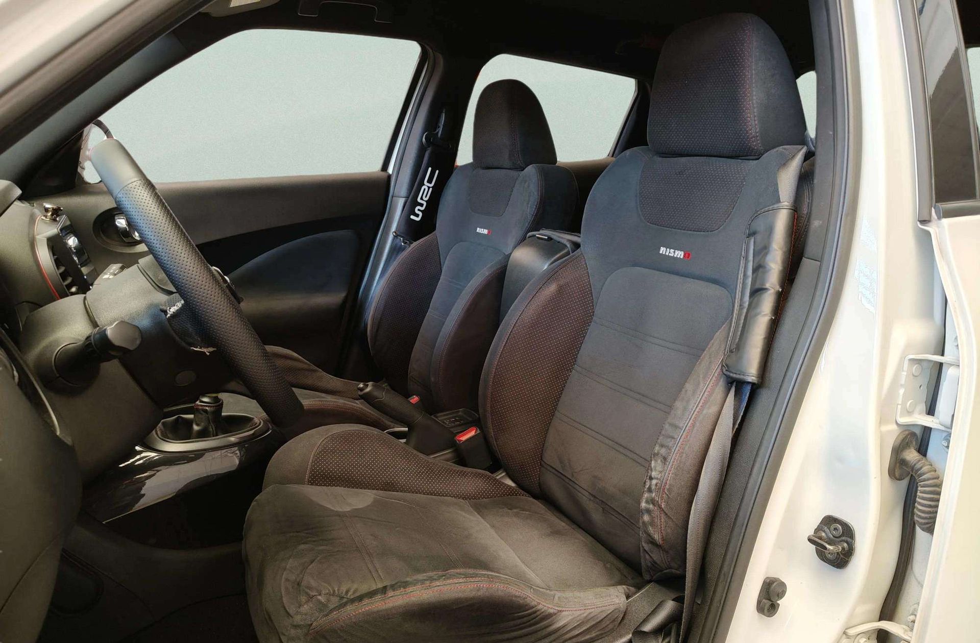 Nissan Juke 1.6 DIG-T Nismo 4x2 - foto 15
