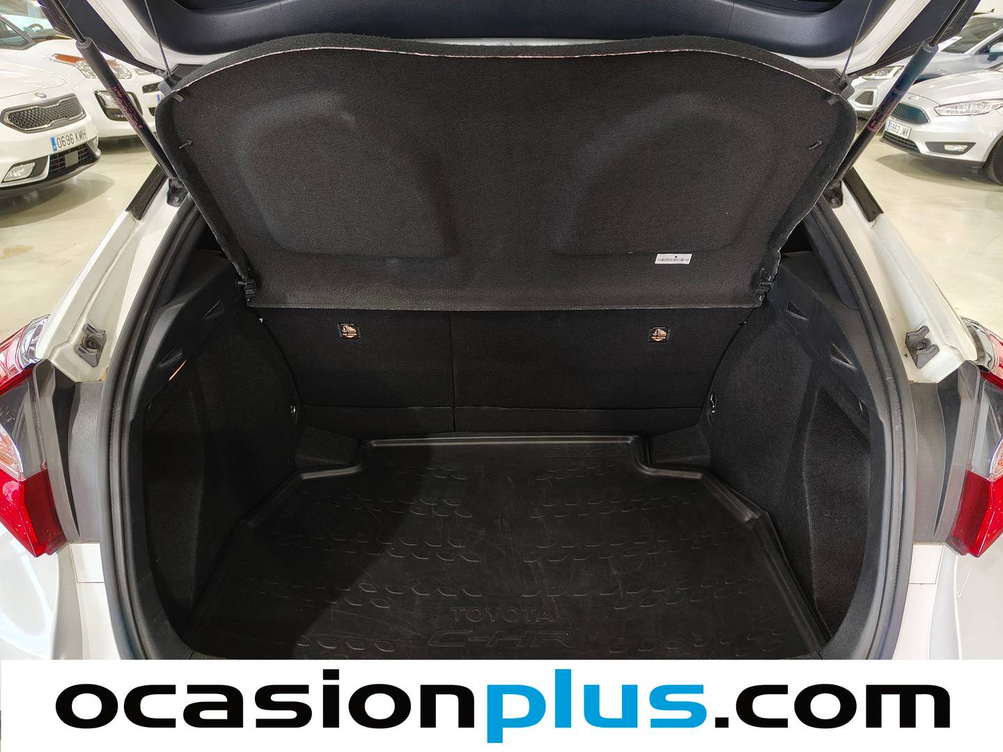 Fotos maletero Toyota C-HR Toyota C-HR 1.8 125H Advance (122 CV)
