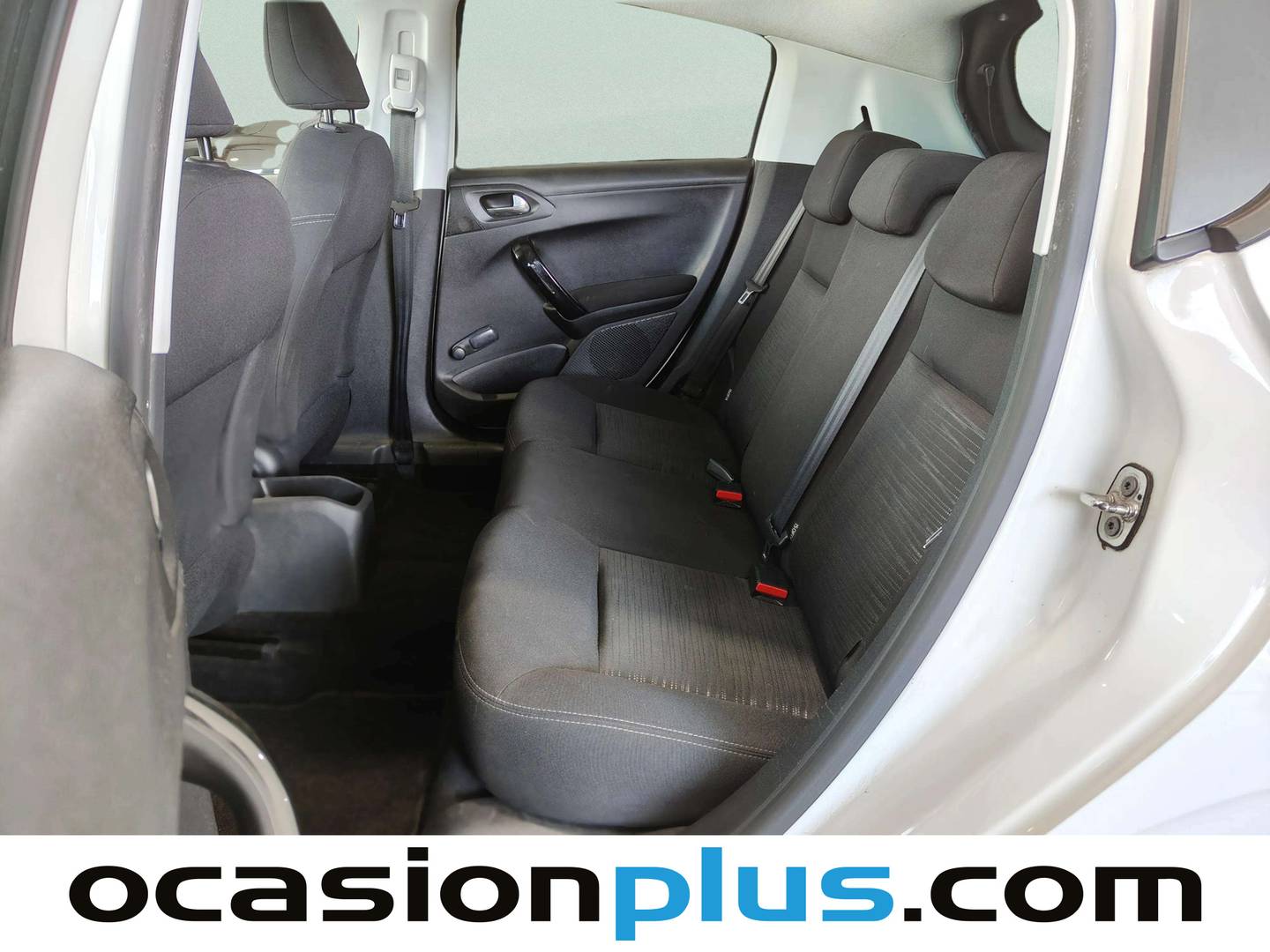Foto asientos traseros Peugeot 208 Peugeot 208 1.4 HDi Business Line (68 CV)