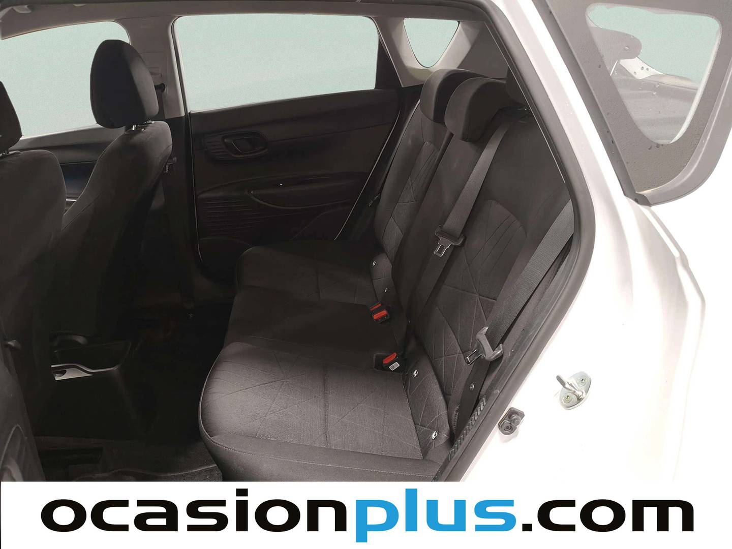 Foto asientos traseros Hyundai Bayon Hyundai Bayon 1.0 TGDI 48V Maxx  (100 CV)