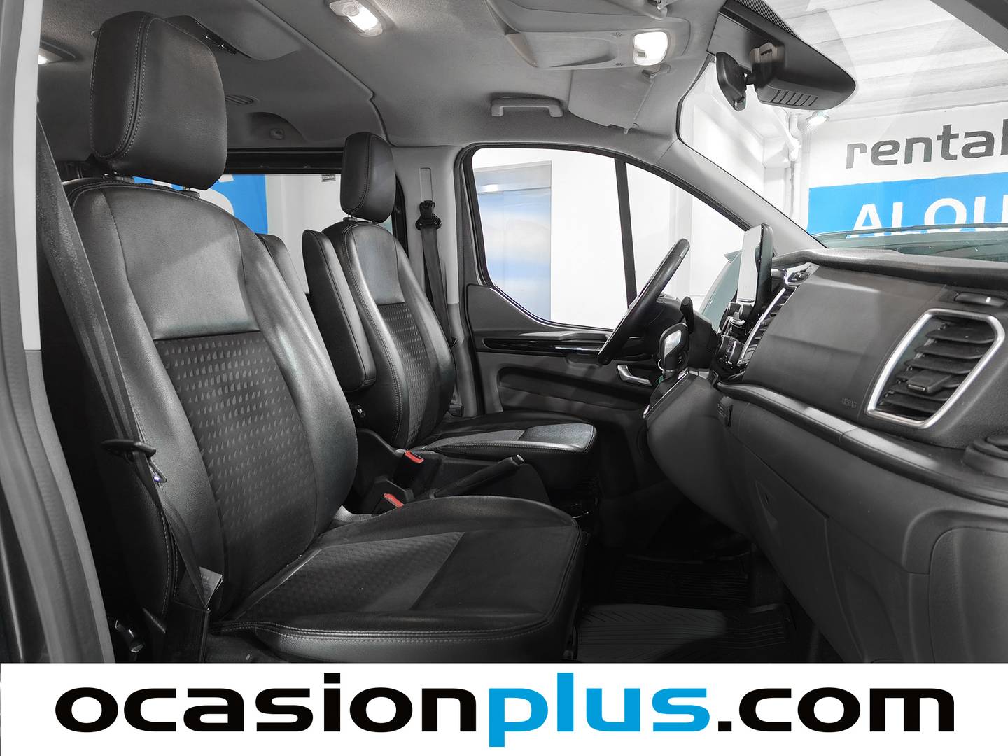 Foto Ford Transit Custom Ford Transit Custom Kombi 2.0 TDCI L1 320 Sport Auto (185 CV) 8 Plazas