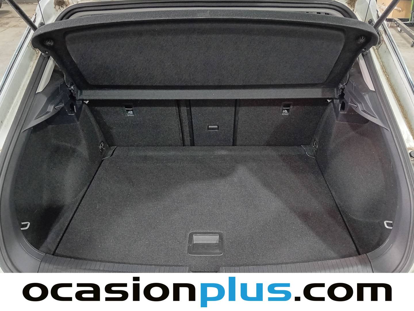 Fotos maletero Volkswagen T-Roc Volkswagen T-Roc Advance R-Line 1.0 TSI (110 CV)