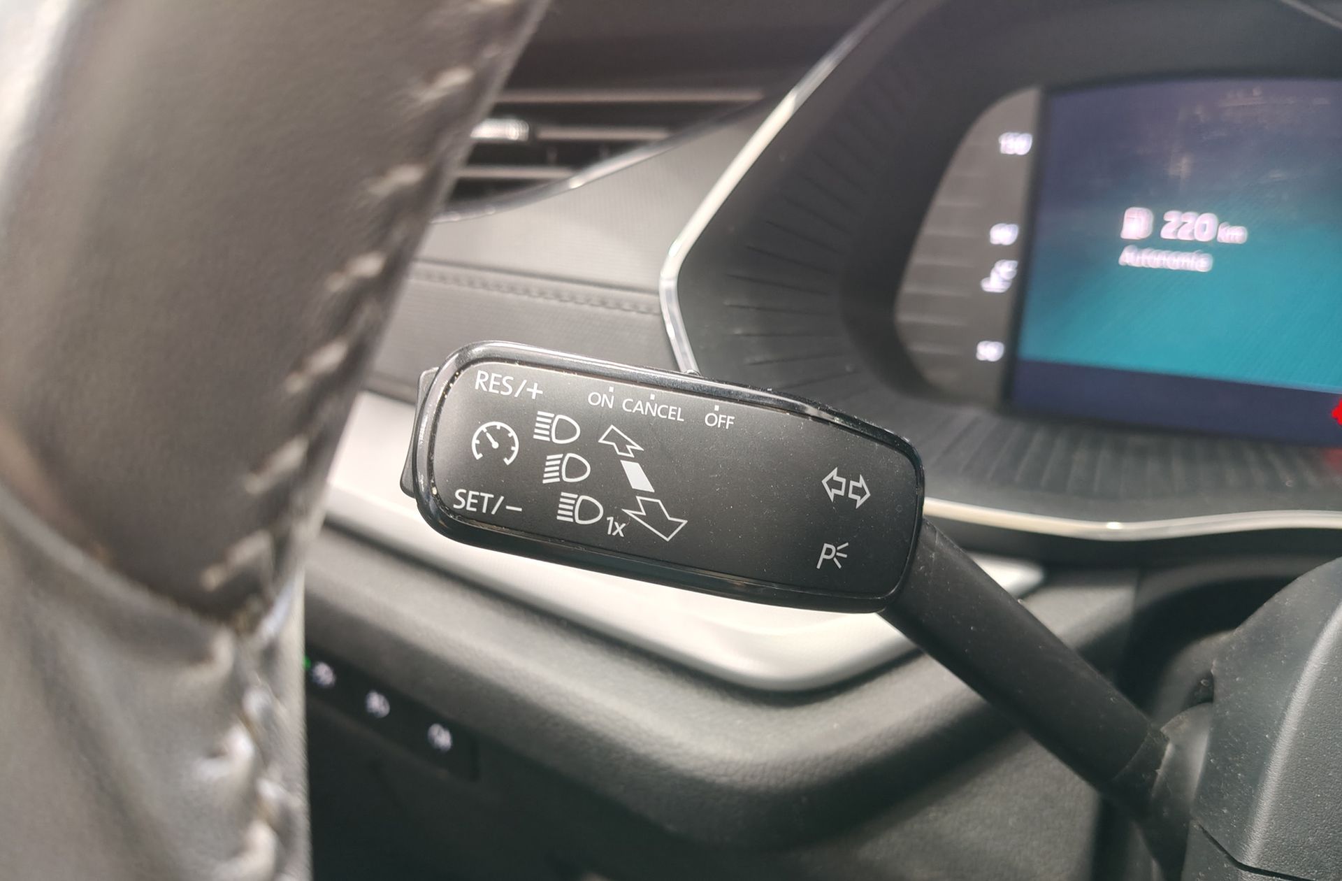Škoda Octavia 2.0 TDI Ambition - foto 21
