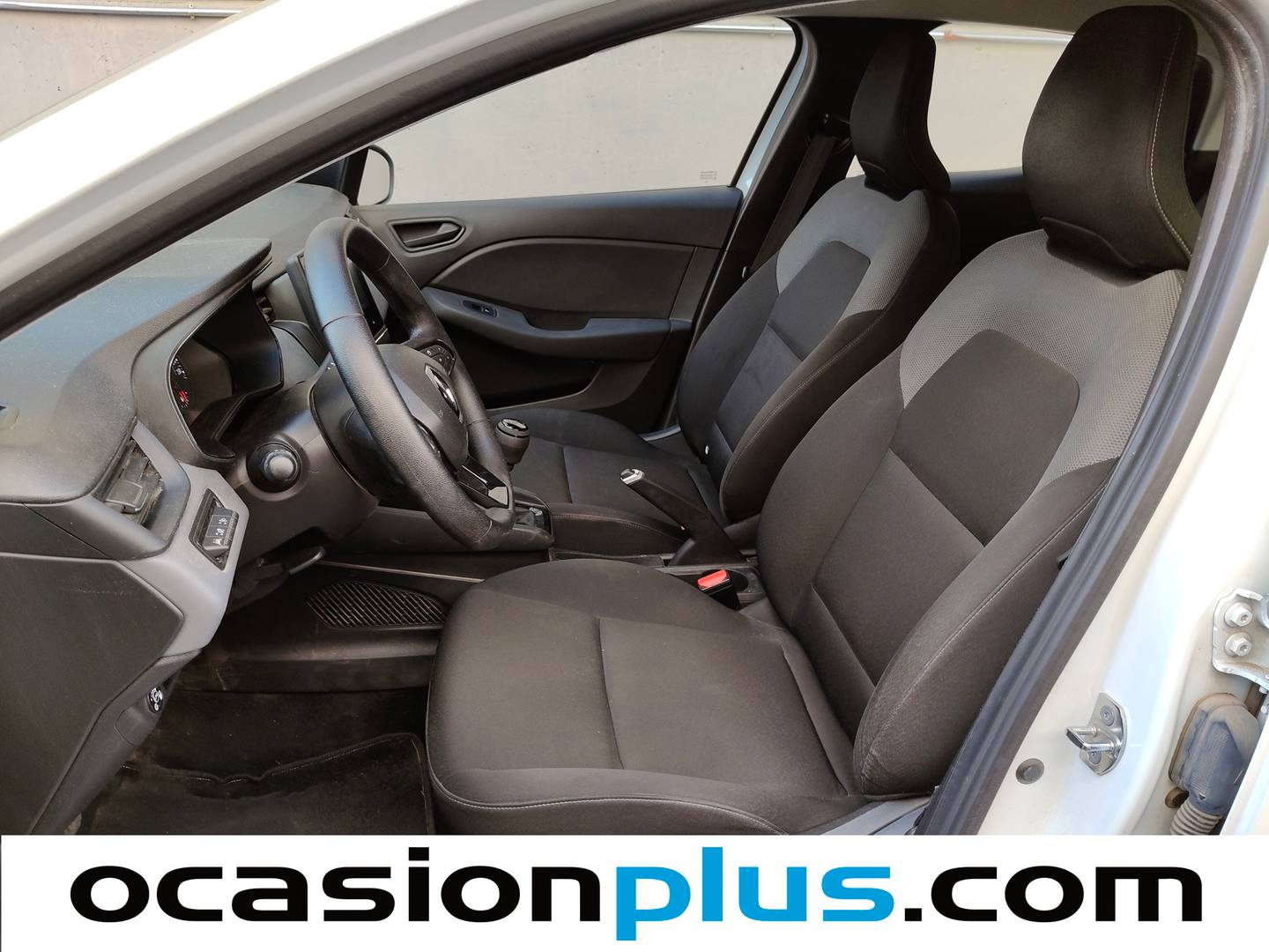 Foto asientos delanteros Renault Clio Renault Clio Business TCe (100 CV) GLP