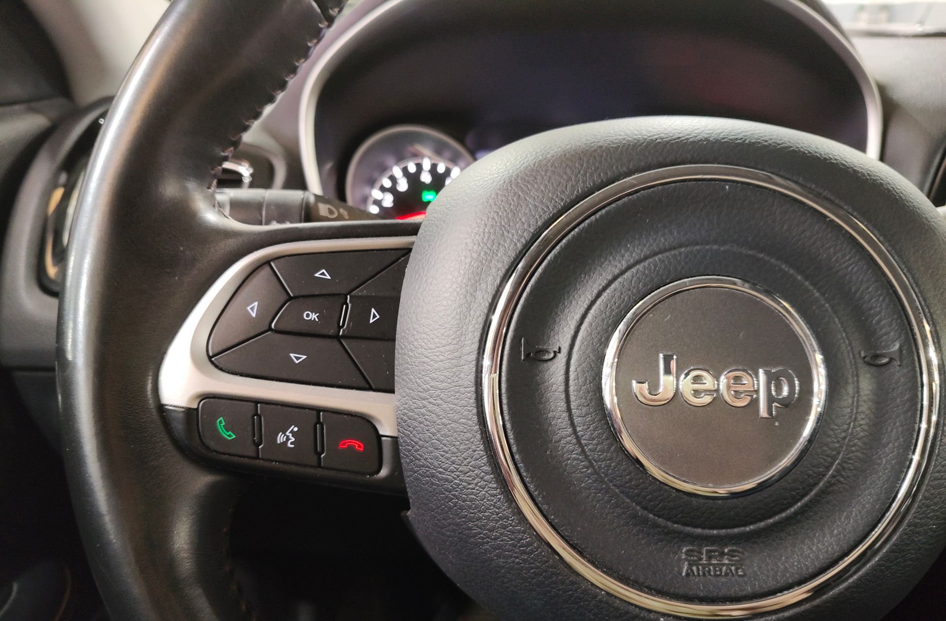 Jeep Compass 1.4 MultiAir Limited 4x2 - foto 27