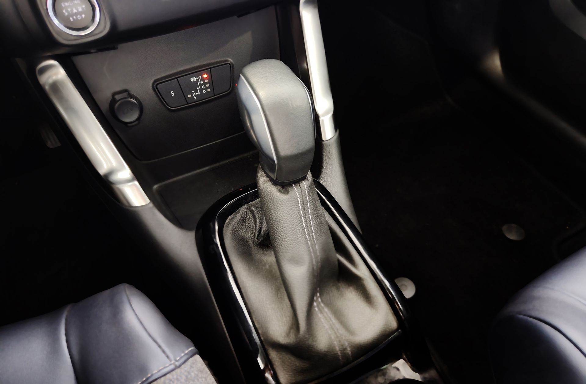 Citroën C3 Aircross BlueHDi 120 Shine Pack EAT6 - foto 5