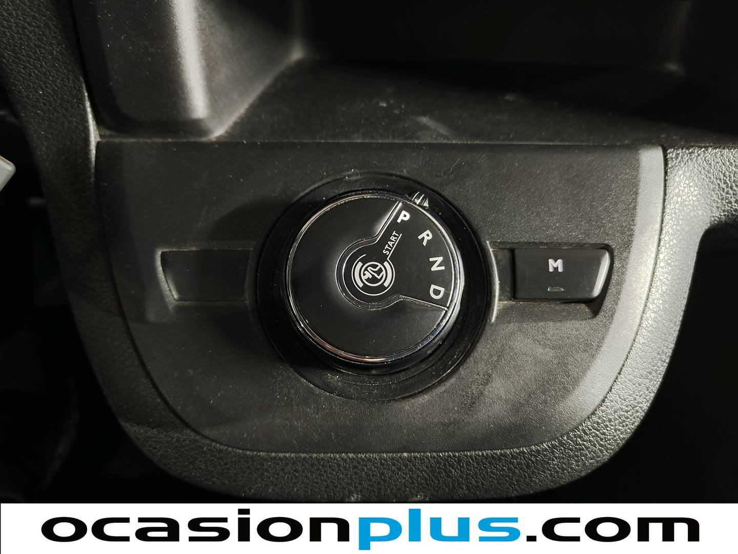 Foto Peugeot Traveller Peugeot Traveller 2.0 BlueHDi Business Long EAT8 (180 CV) 9 Plazas