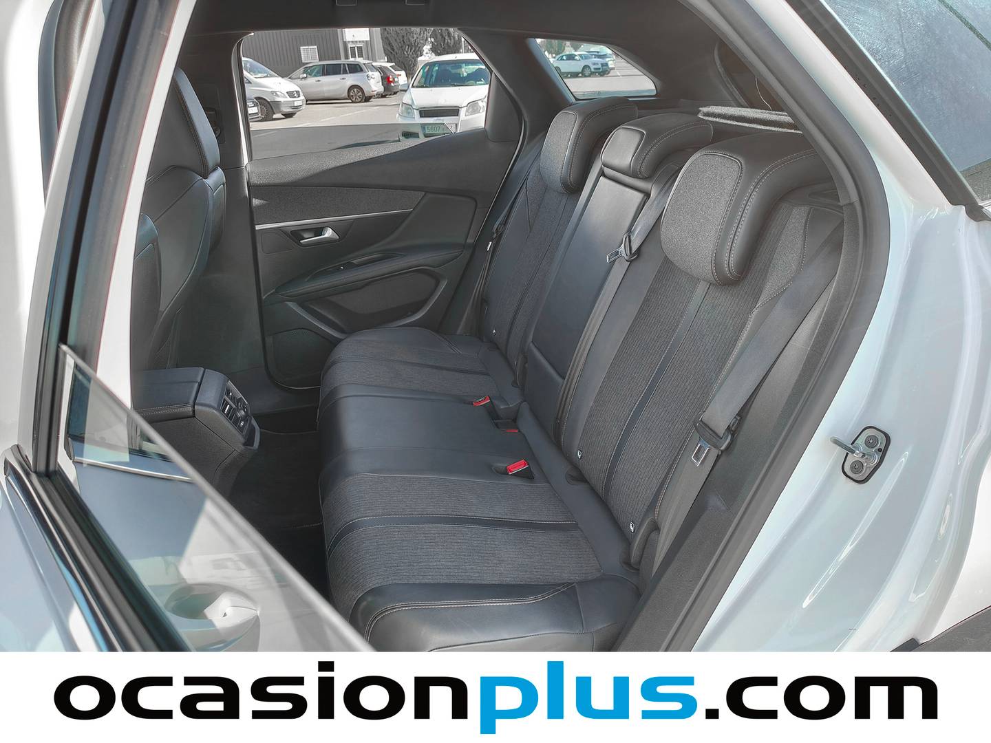 Foto asientos traseros Peugeot 3008 Peugeot 3008 BlueHDI 130 S&S GT Line (130 CV)