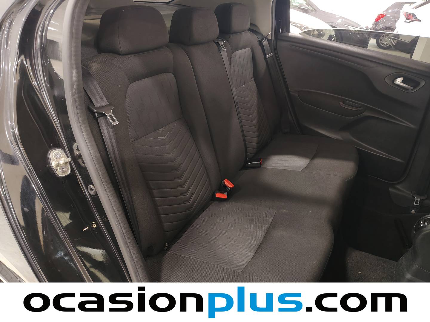 Citroën C-Elysée Citroën C-Elysee BlueHDi 100 Shine (100 CV) al mejor precio