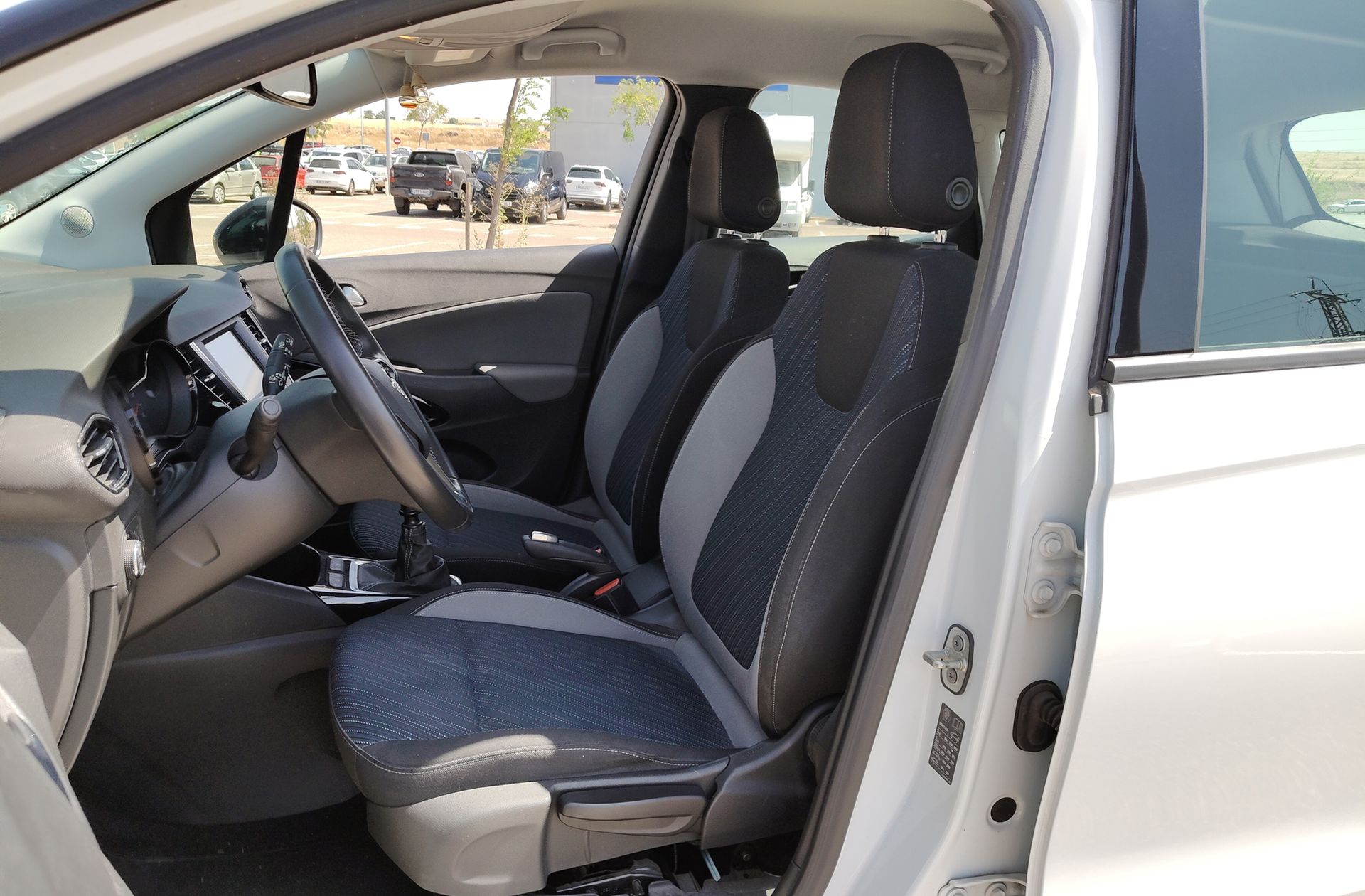 Opel Crossland 1.5 D Design Line 120 Aniversario - foto 11