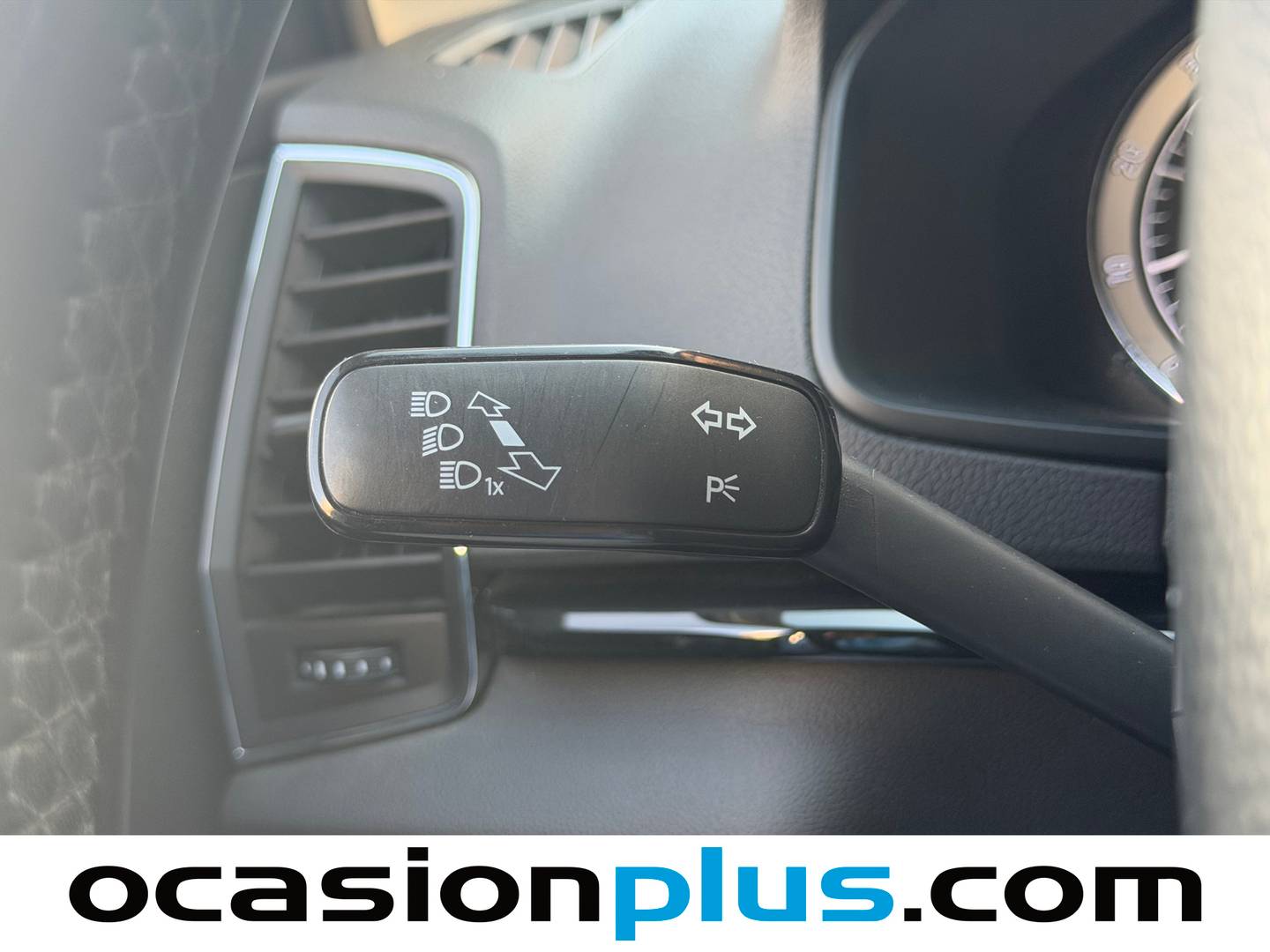 Skoda Karoq Skoda Karoq 1.5 TSI ACT Style DSG (150 CV) seminuevo