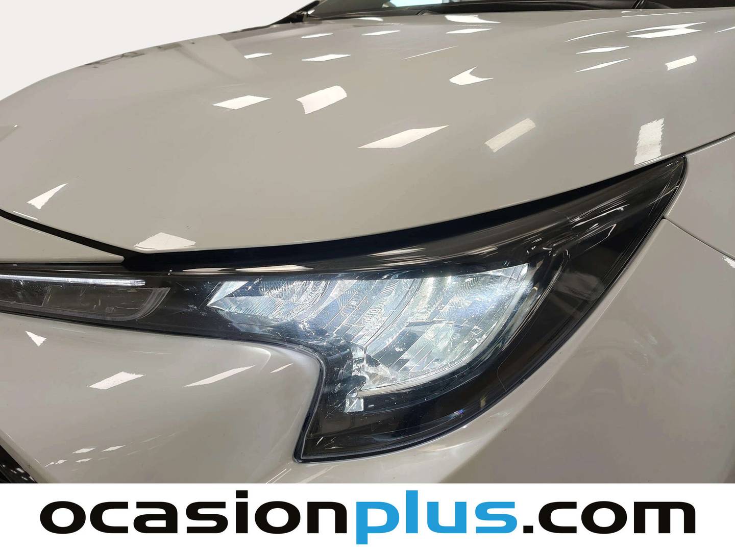 Foto Toyota Corolla Toyota Corolla Touring Sports 125H Active Tech E-CVT (122 CV)