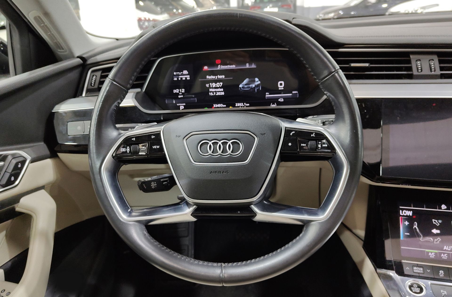Audi e-tron Advanced e-tron 50 quattro - foto 25