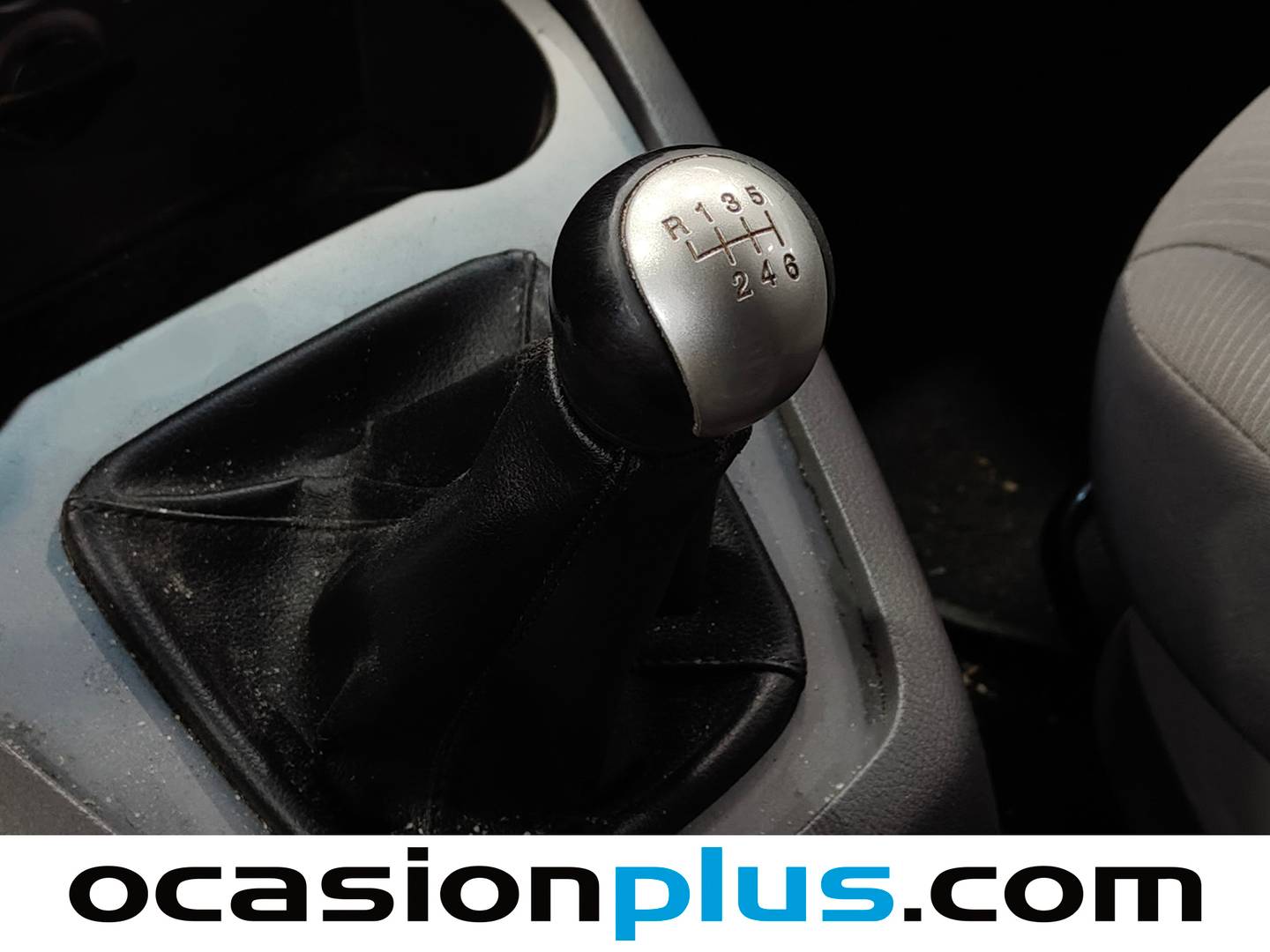 SsangYong Rodius Ssangyong Rodius 2.0 e-Xdi Premium (155 CV) 7 Plazas de segunda mano