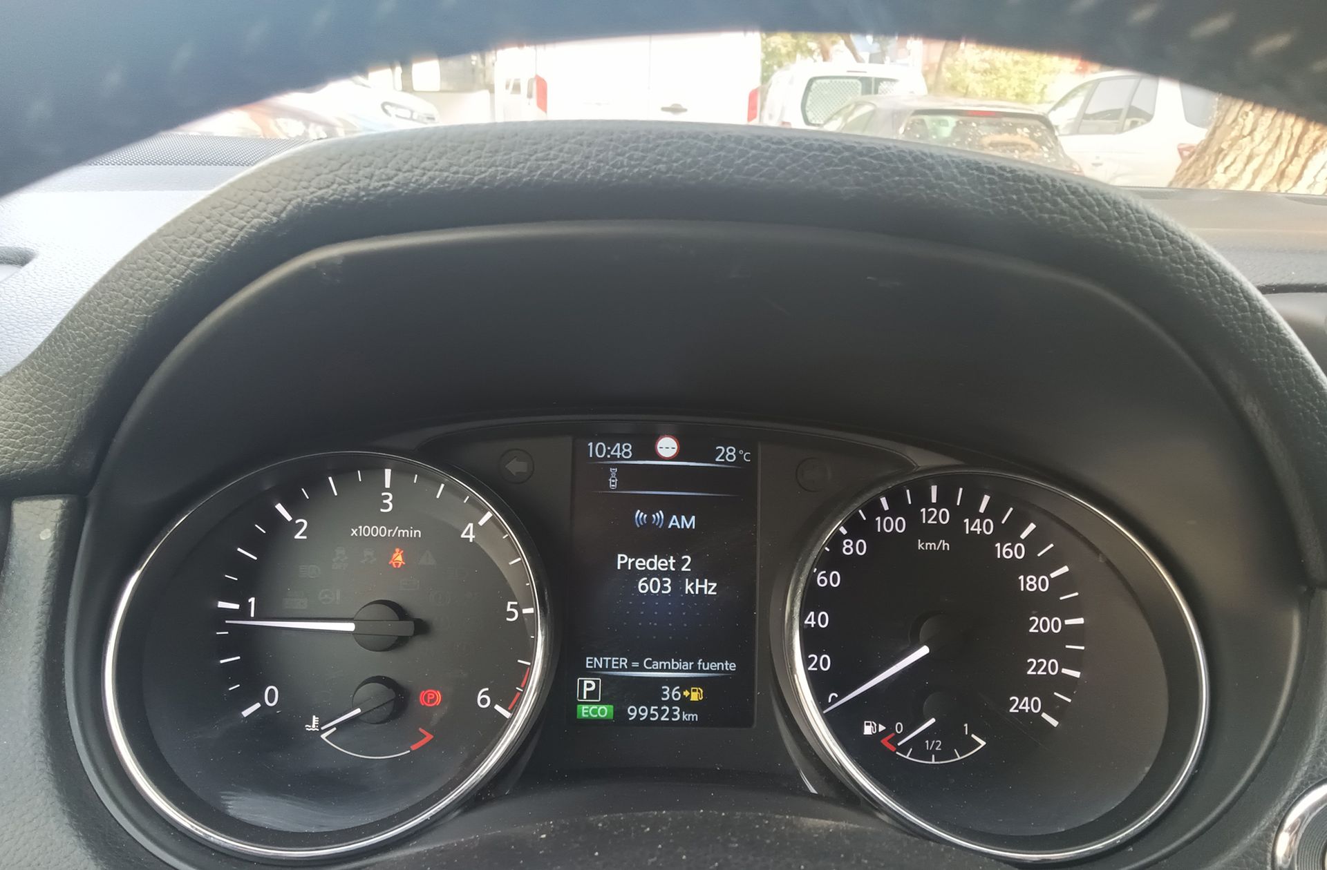 Nissan Qashqai 1.6 dCi N-Connecta 4x2 XTronic - foto 31
