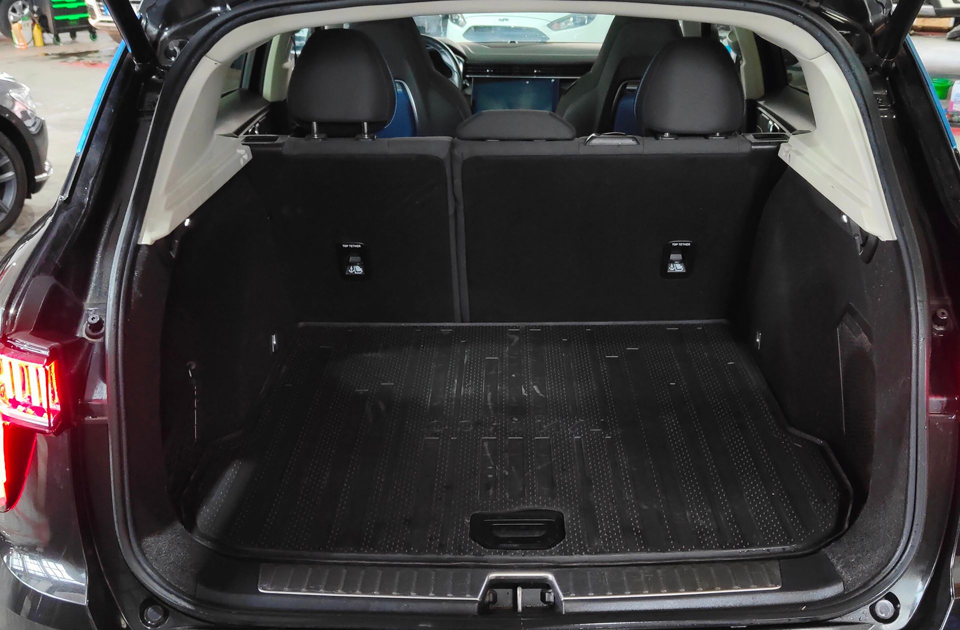 Lynk & Co 01 1.5 PHEV - foto 20