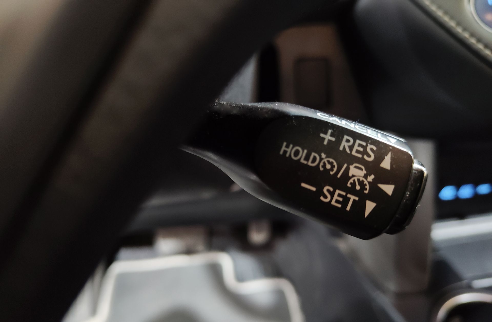 Toyota RAV4 2.5l hybrid Advance 2WD - foto 27