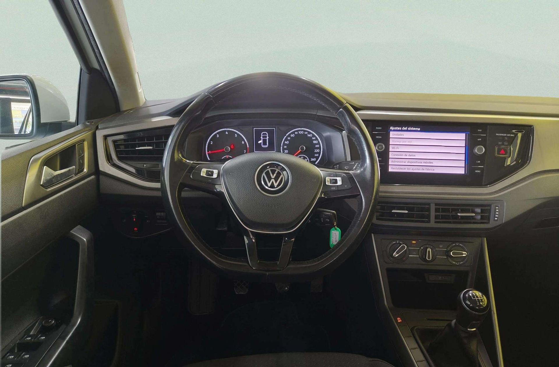 Volkswagen Polo Advance 1.0 TSI - foto 23