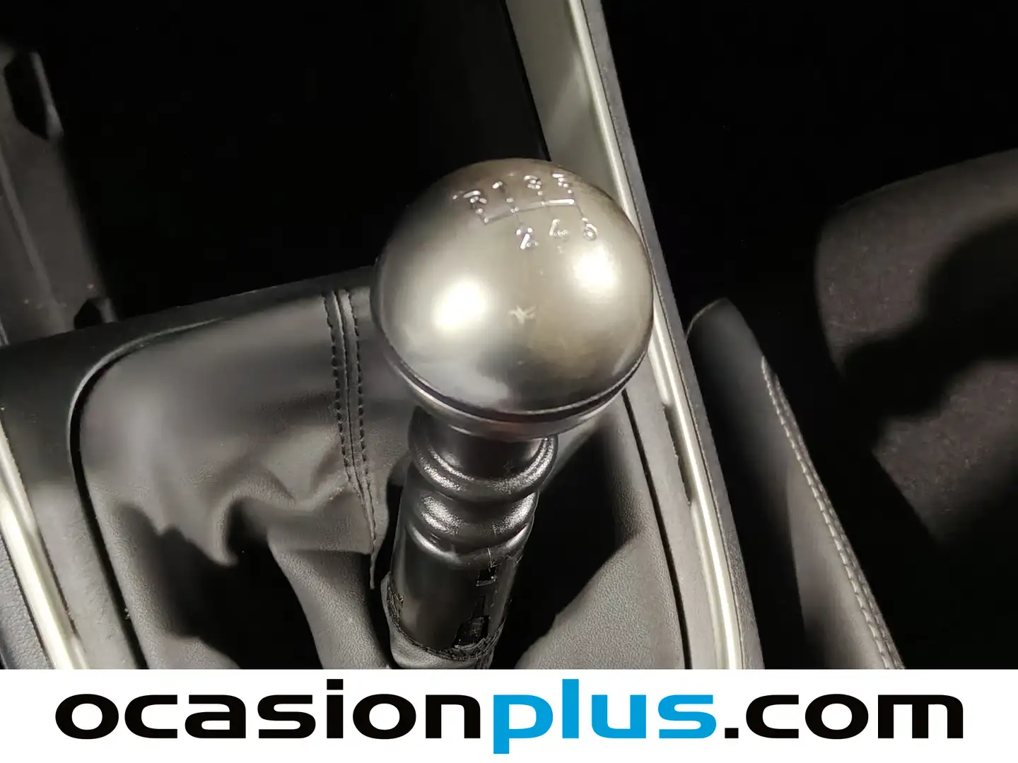 Foto Jeep Avenger Jeep Avenger 1.2 G Summit (100 CV)